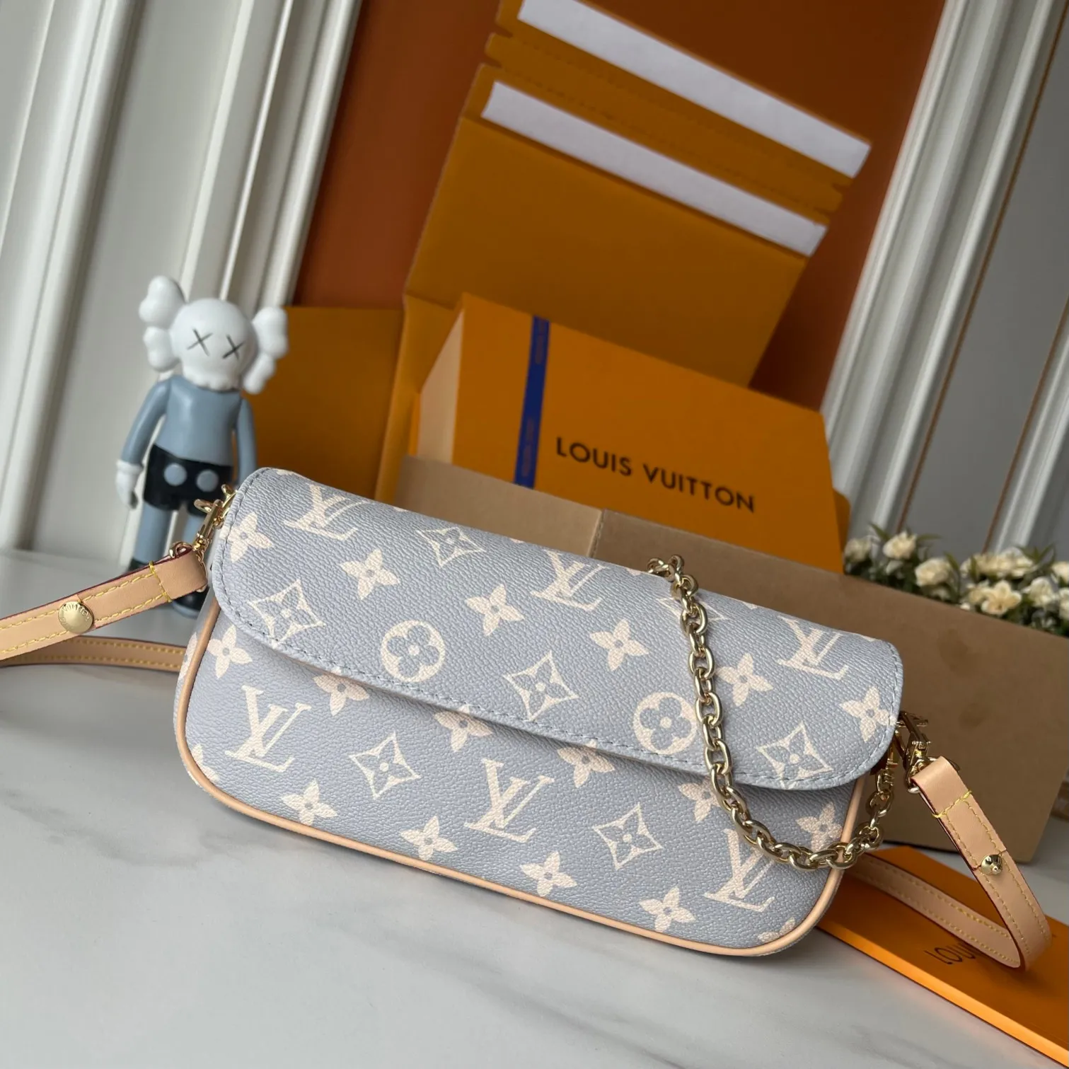 Louis Vuitton Wallet On Chain Ivy M12778 - Image 4