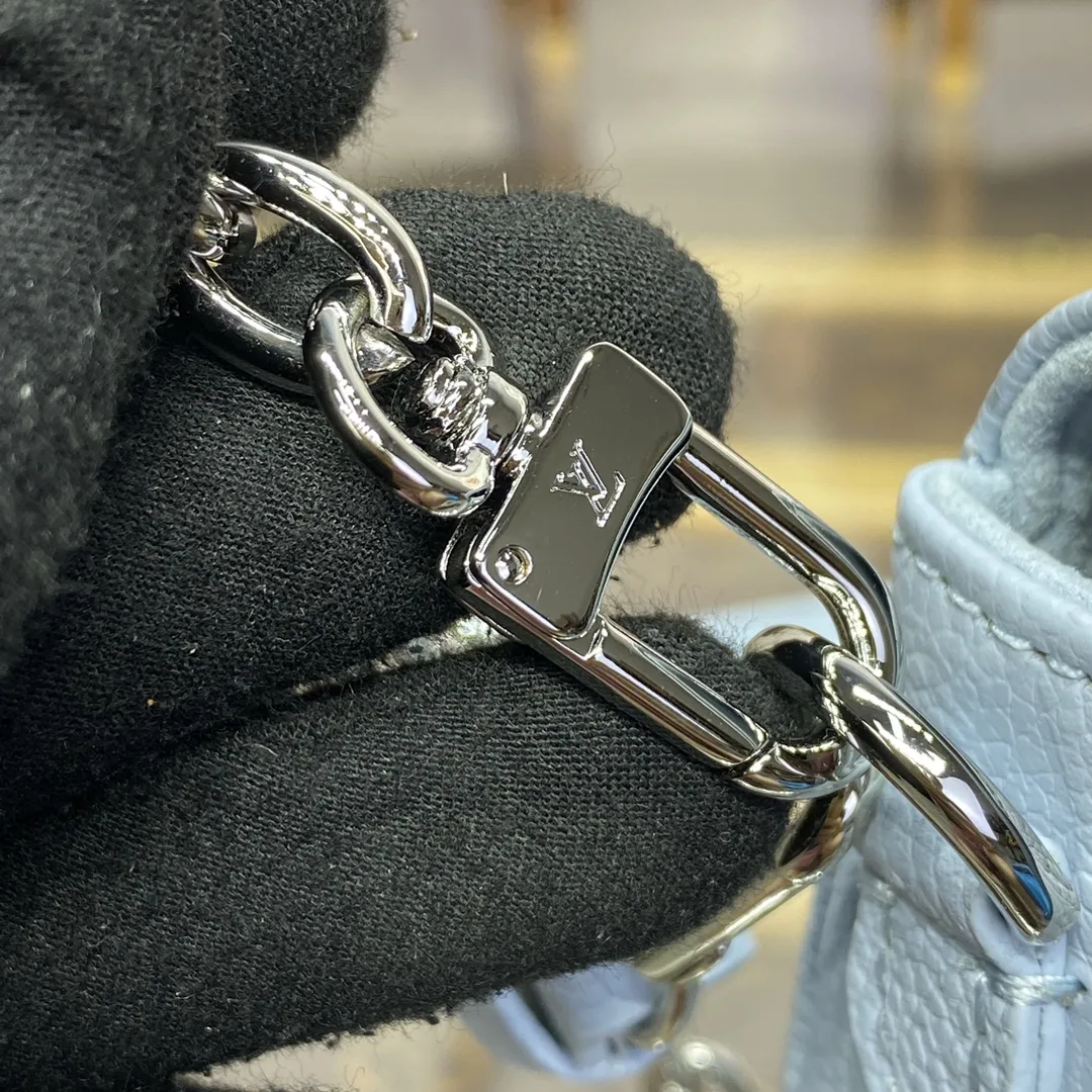 Louis Vuitton Wallet On Chain Ivy M83637 - Image 5