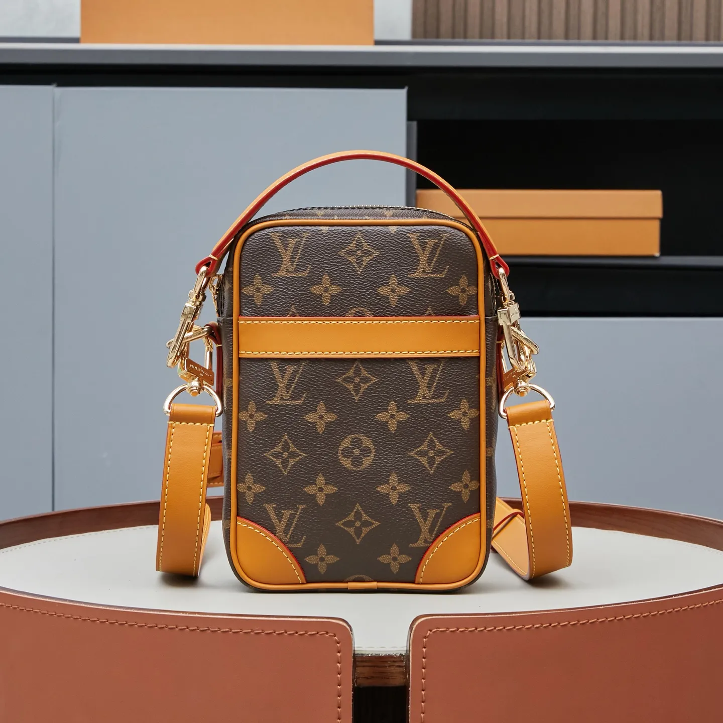 Louis Vuitton Danube M14013 - 图片 7