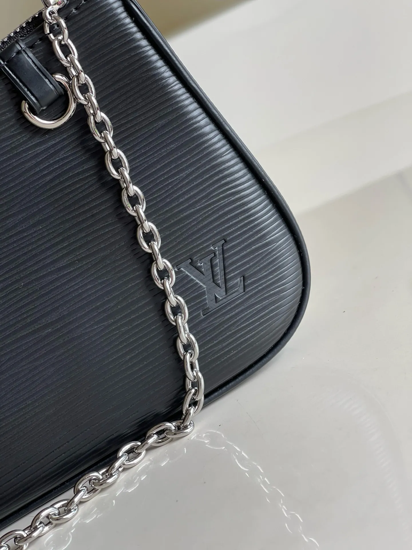 Louis Vuitton Easy Pouch on Strap M80471 - 图片 4
