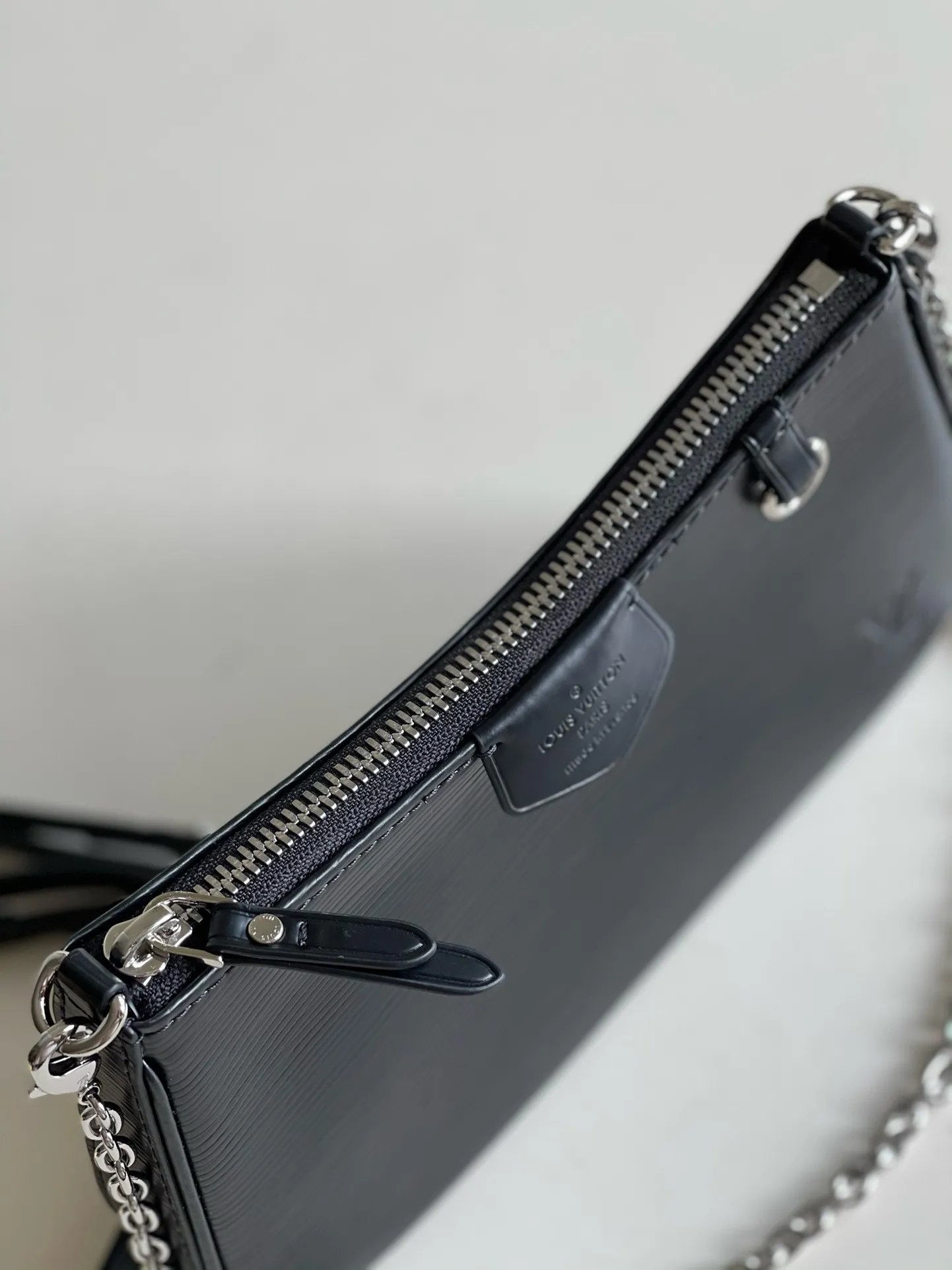 Louis Vuitton Easy Pouch on Strap M80471 - 图片 9