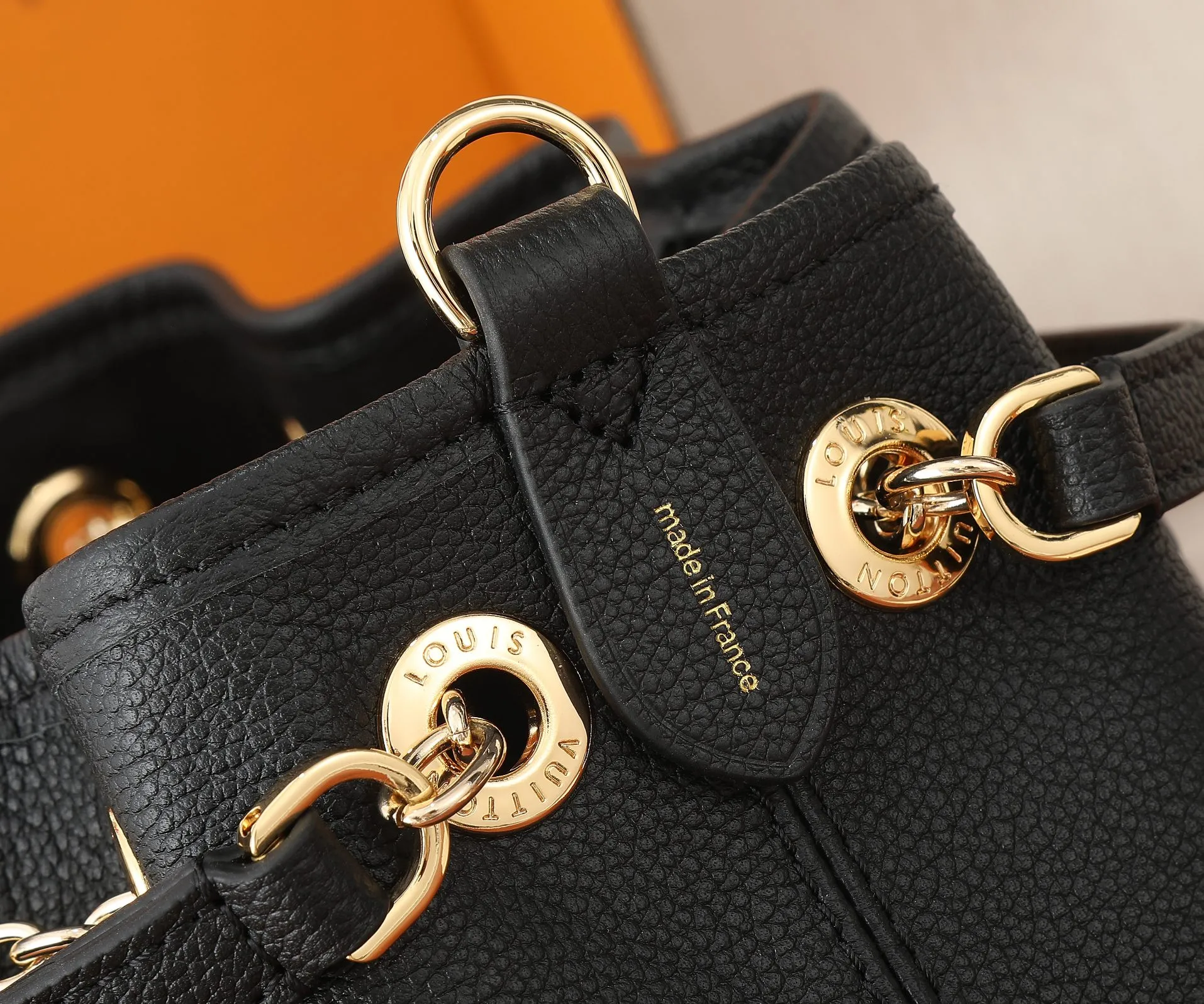 Louis Vuitton Bundle M47209 - Image 8