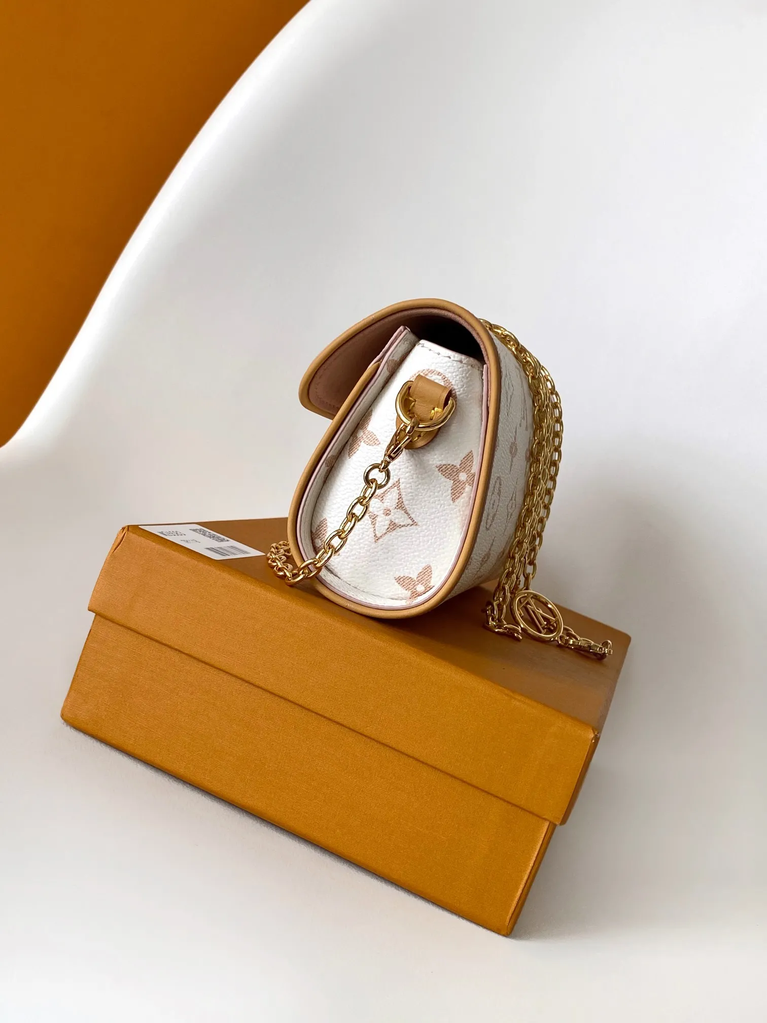 Louis Vuitton Pochette Camille M26583 - 图片 5