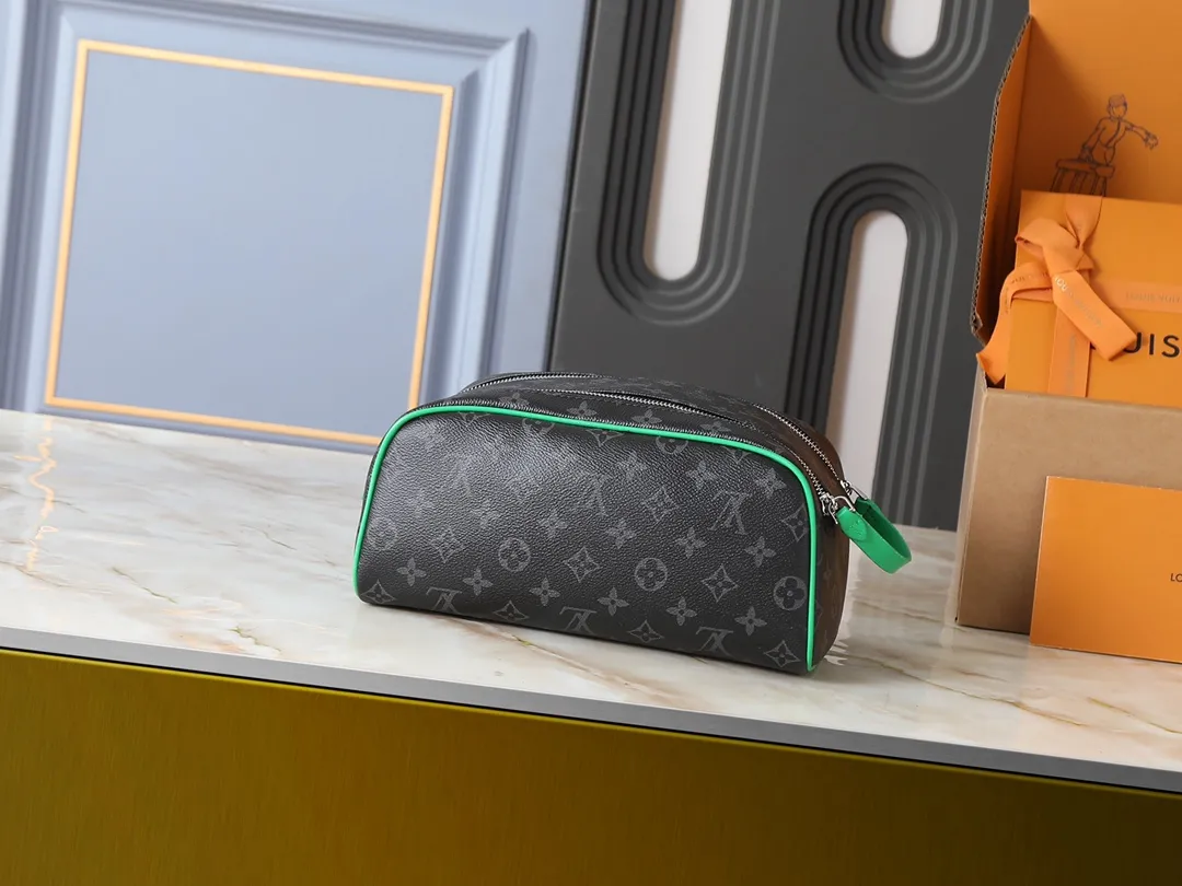 Louis Vuitton Dopp Kit M26433 - 图片 4