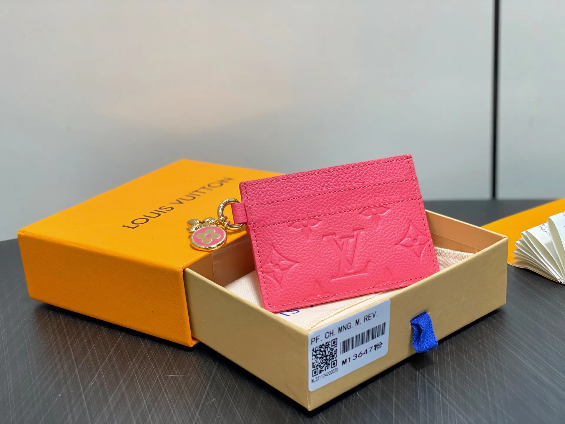 Louis Vuitton LV Charms Card Holder M13647 - 图片 7