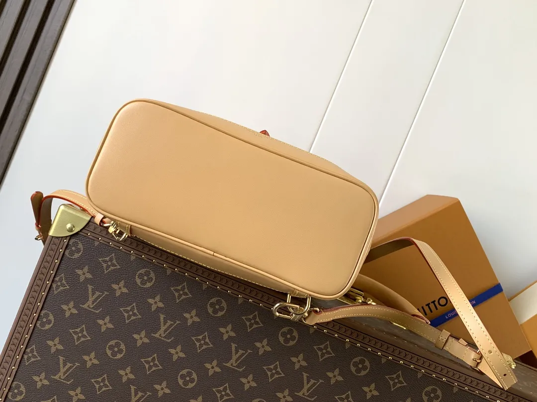 Louis Vuitton Soho MM M14653 - 图片 6