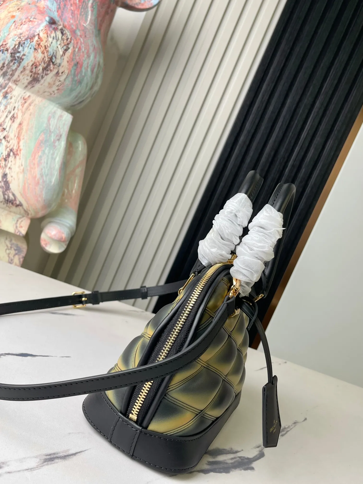 Louis Vuitton Alma BB M23576 - 图片 4