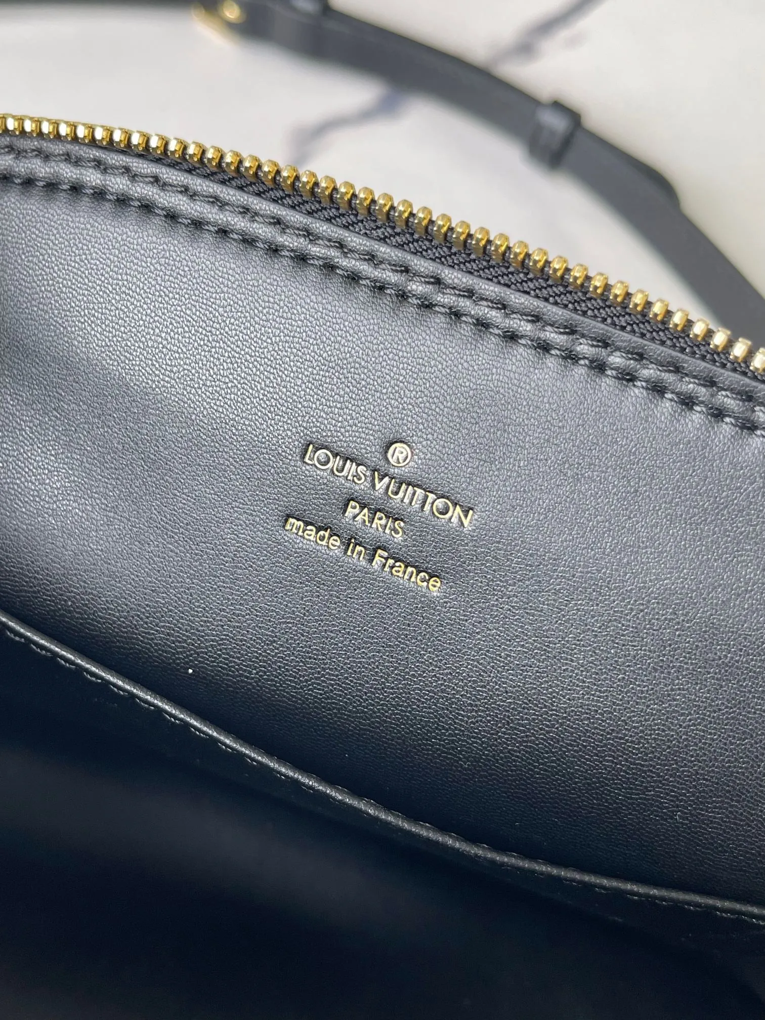 Louis Vuitton Alma BB M23576 - 图片 10