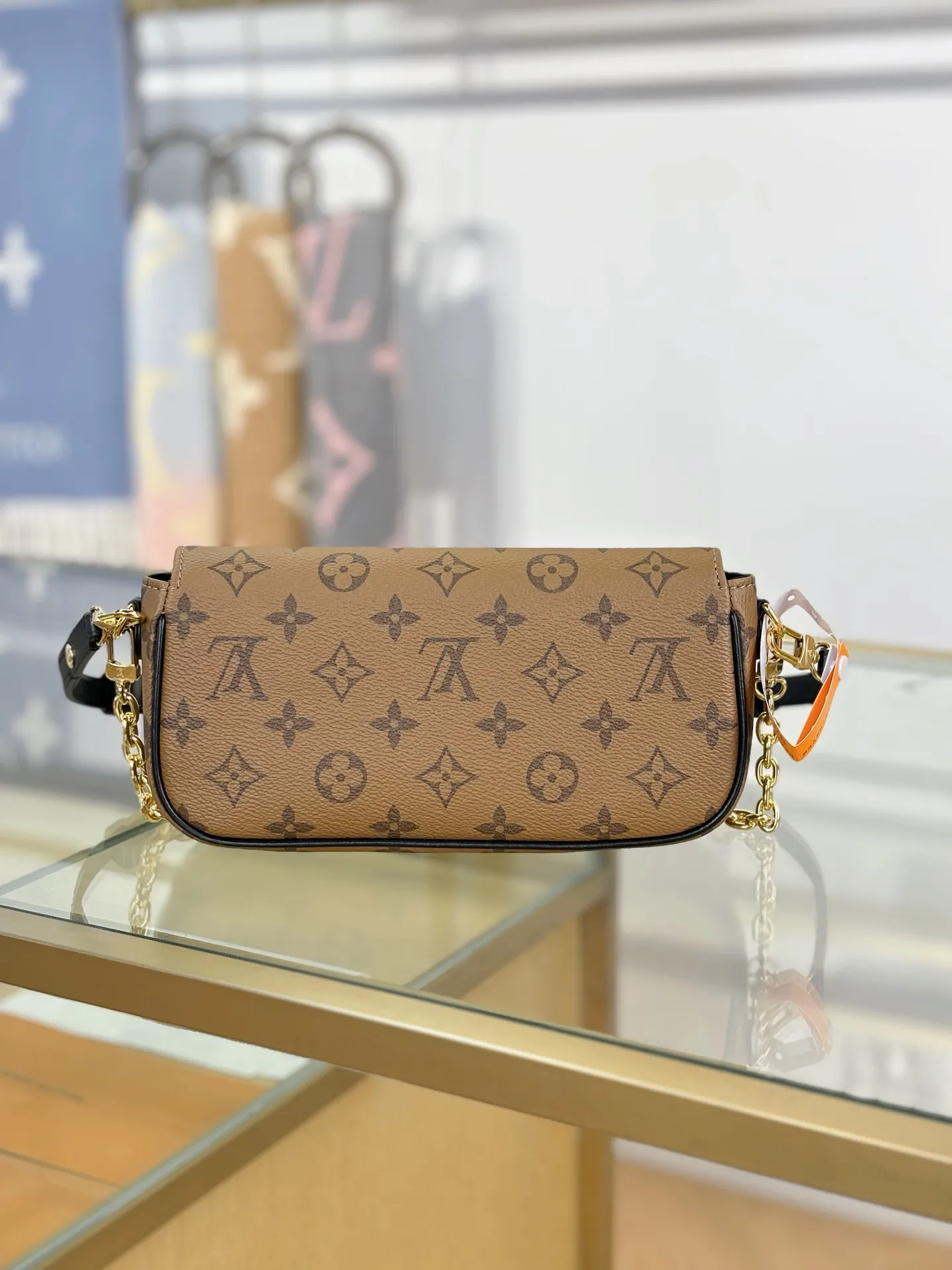 Louis Vuitton Wallet On Chain Ivy M26587 - Image 10
