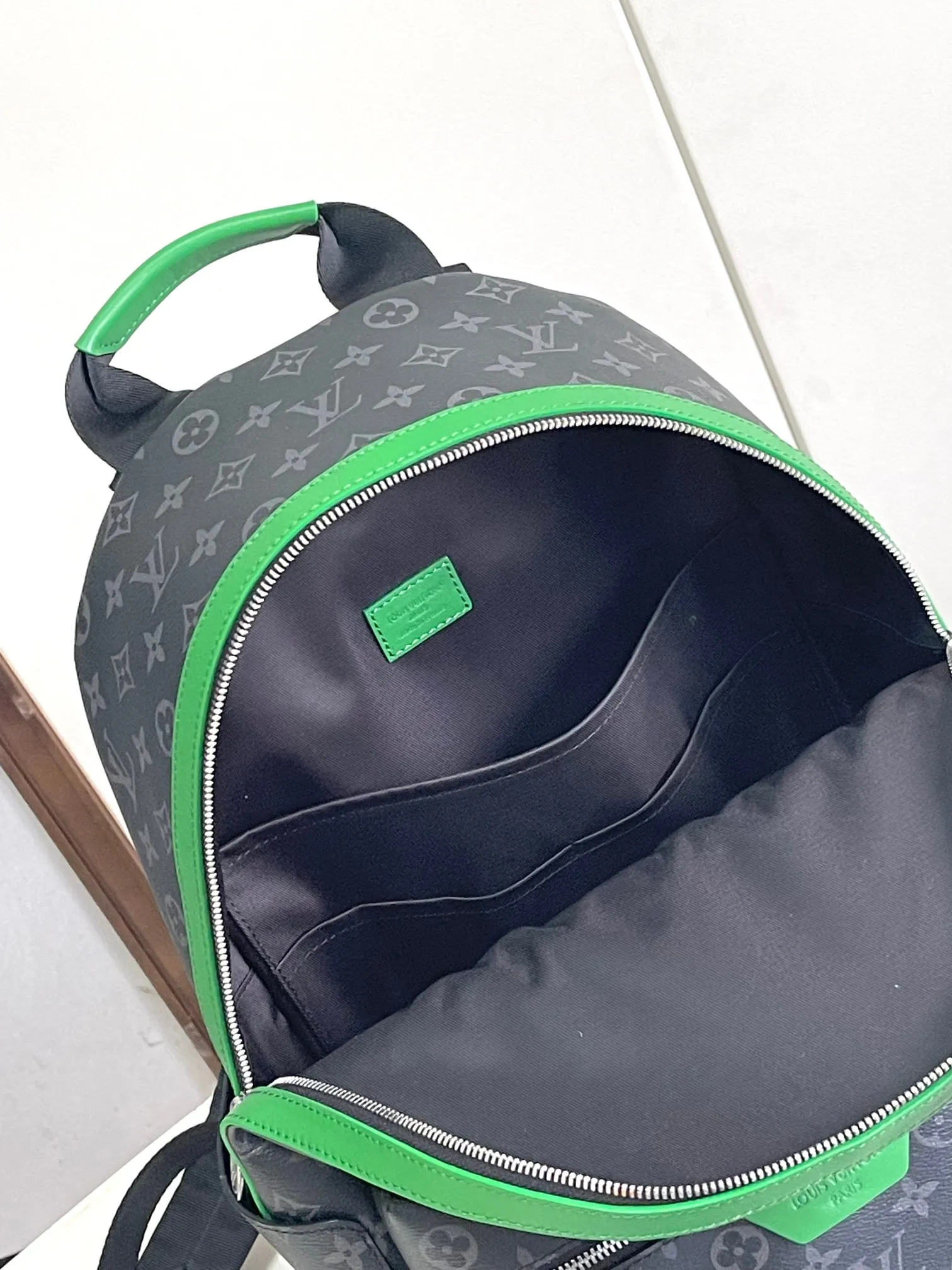 Louis Vuitton Discovery Backpack PM M25887 - 图片 10