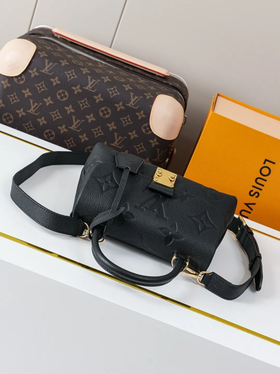 Louis Vuitton Madeleine BB M45977 - 图片 6