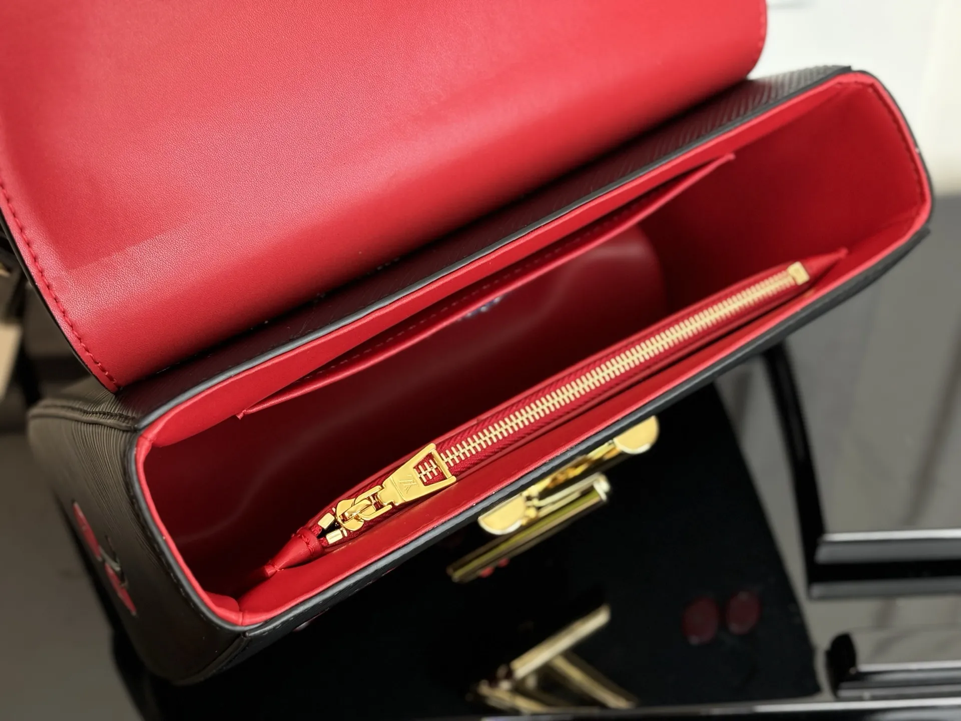 Louis Vuitton LV x TM Twist MM M14094 - Image 8