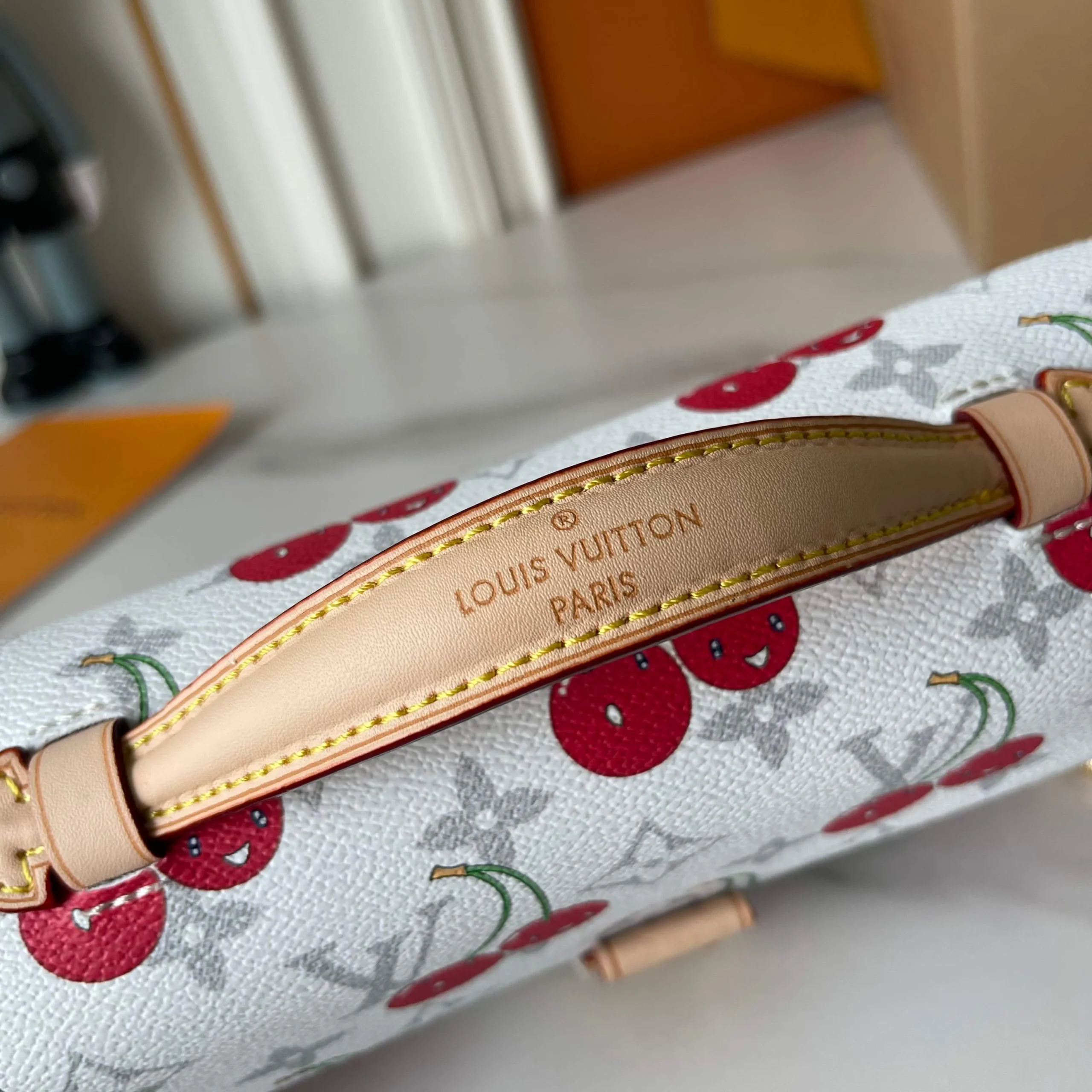 Louis Vuitton LV x TM Pochette Métis East West M14231 - Image 10