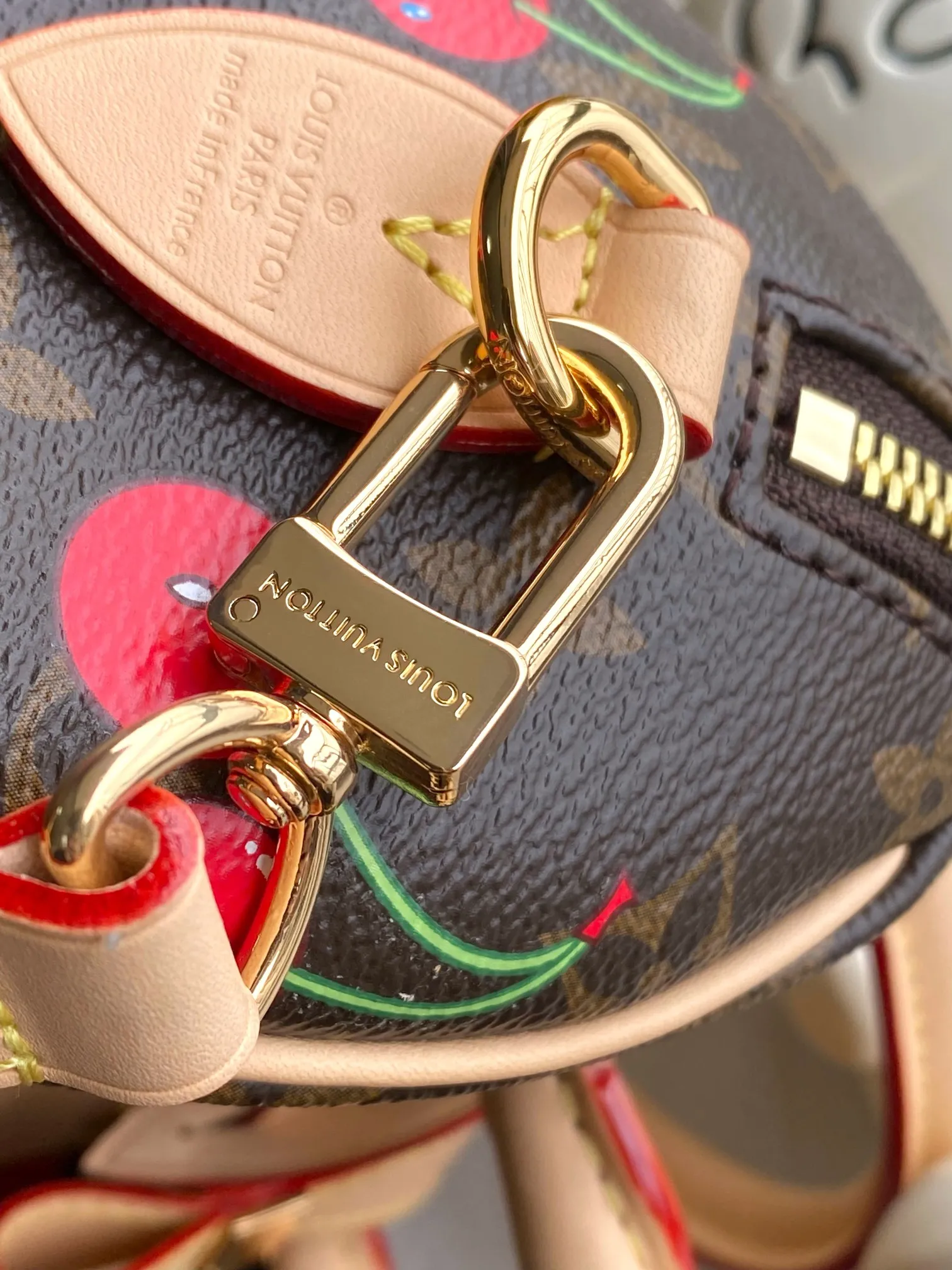 Alternative view of Louis Vuitton LV x TM Speedy Bandoulière 20 M13094