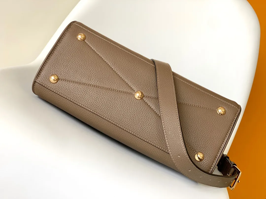 Louis Vuitton Vend?me MM M22927 - 图片 7