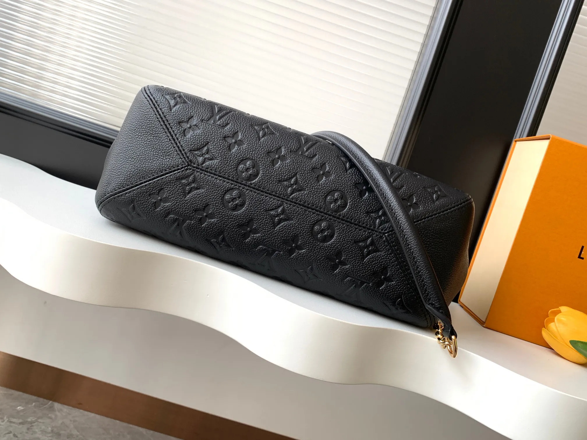 Louis Vuitton Anytime PM M14414 - 图片 6