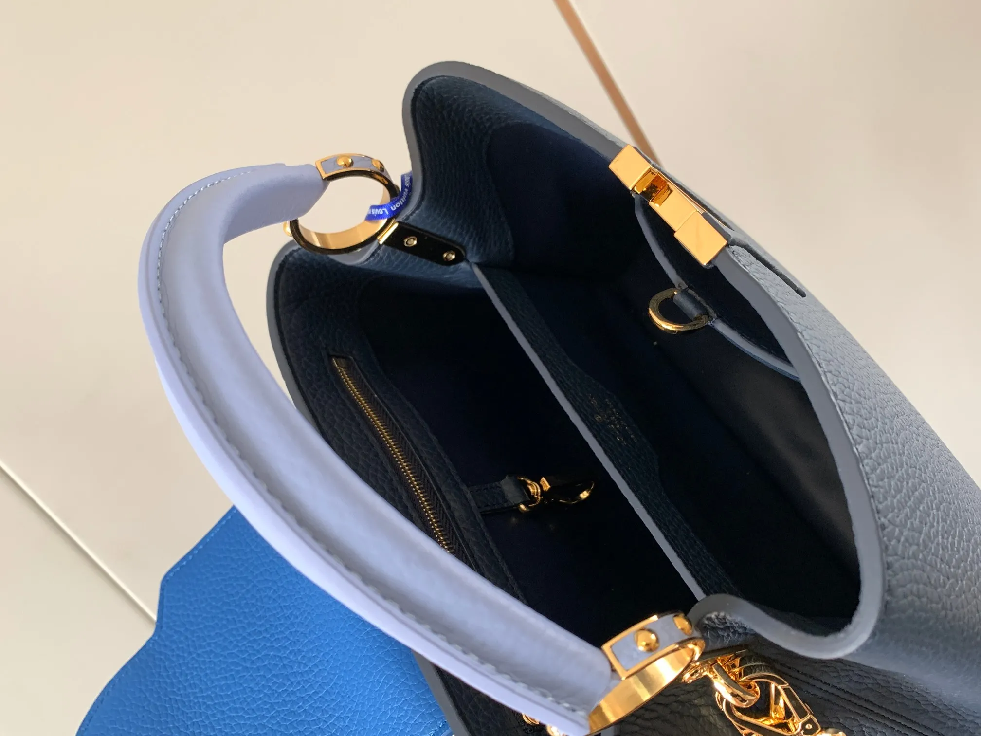 Louis Vuitton Capucines BB M20844 - 图片 9