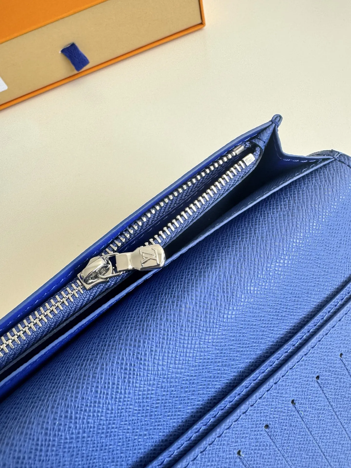 Louis Vuitton Brazza Wallet M25985 - 图片 10