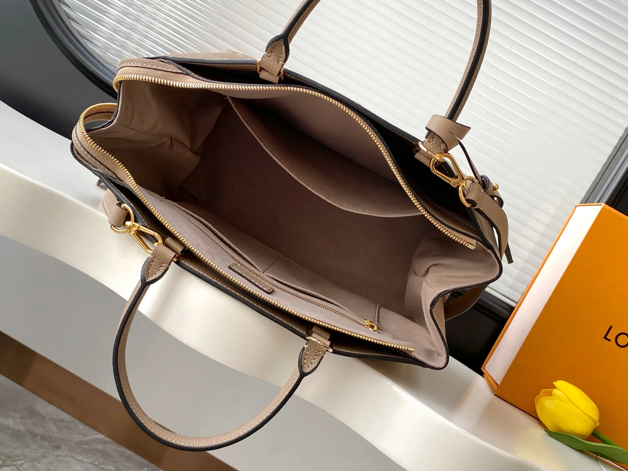 Louis Vuitton Grand Palais M45833 - 图片 10