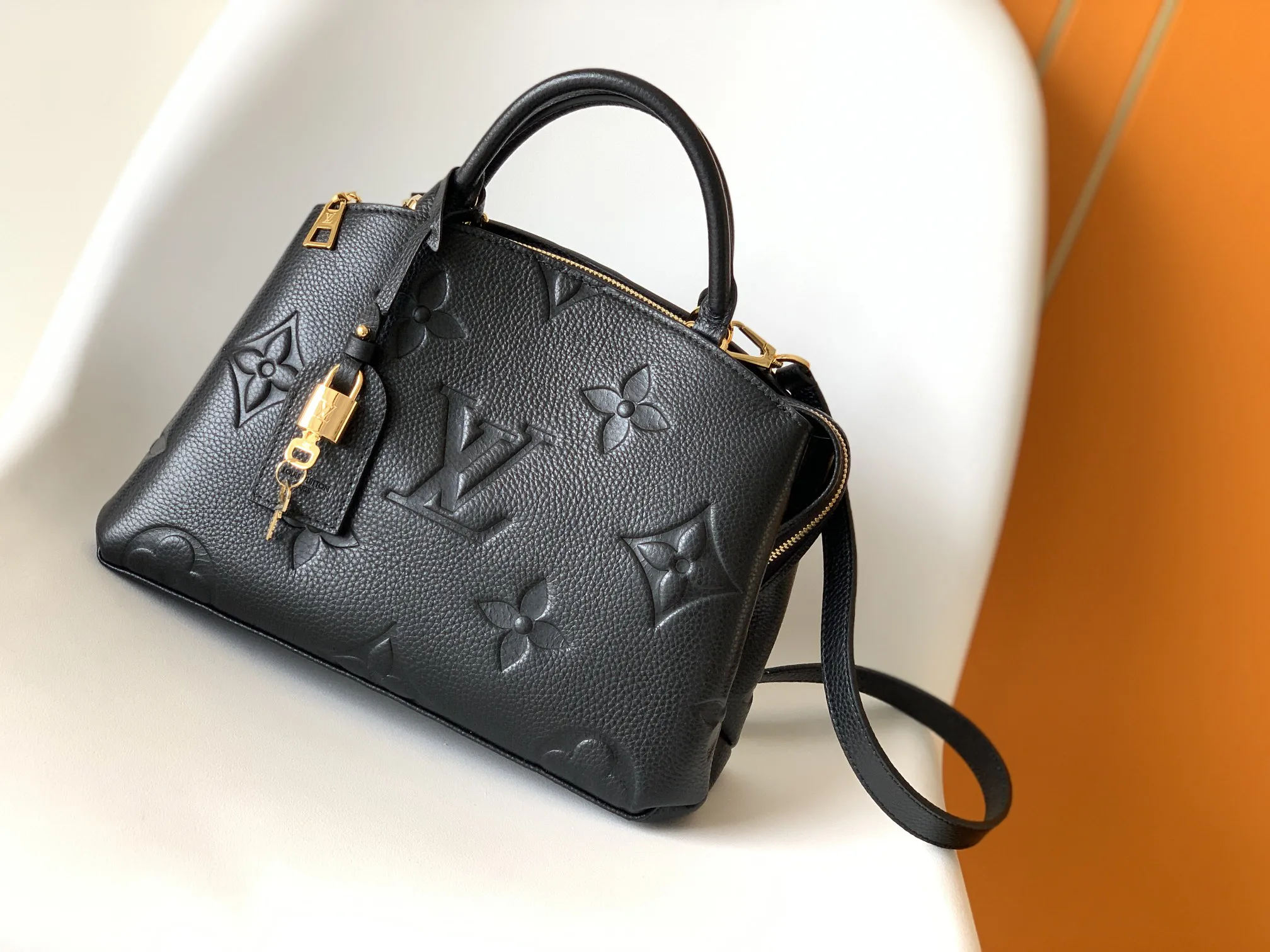 Louis Vuitton Grand Palais M45811 - 图片 3
