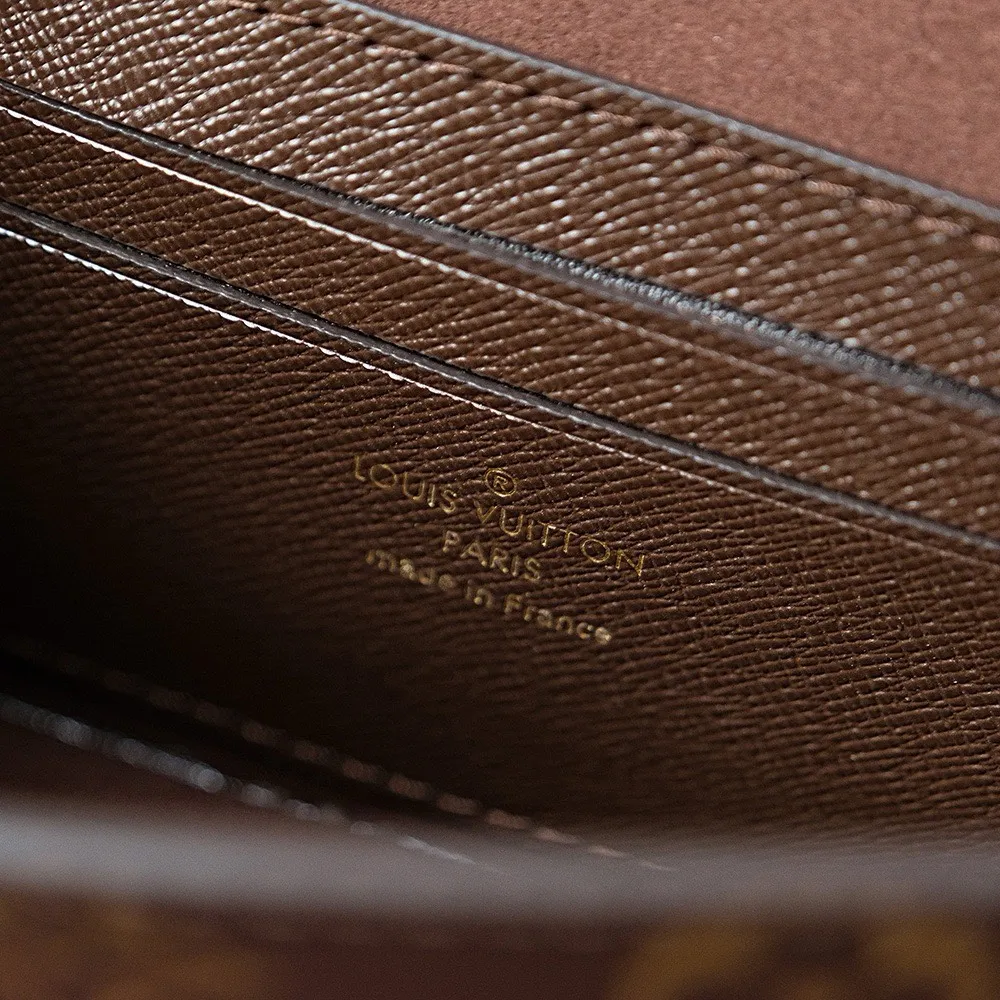 Alternative view of Louis Vuitton Wallet On Chain Lily M82509