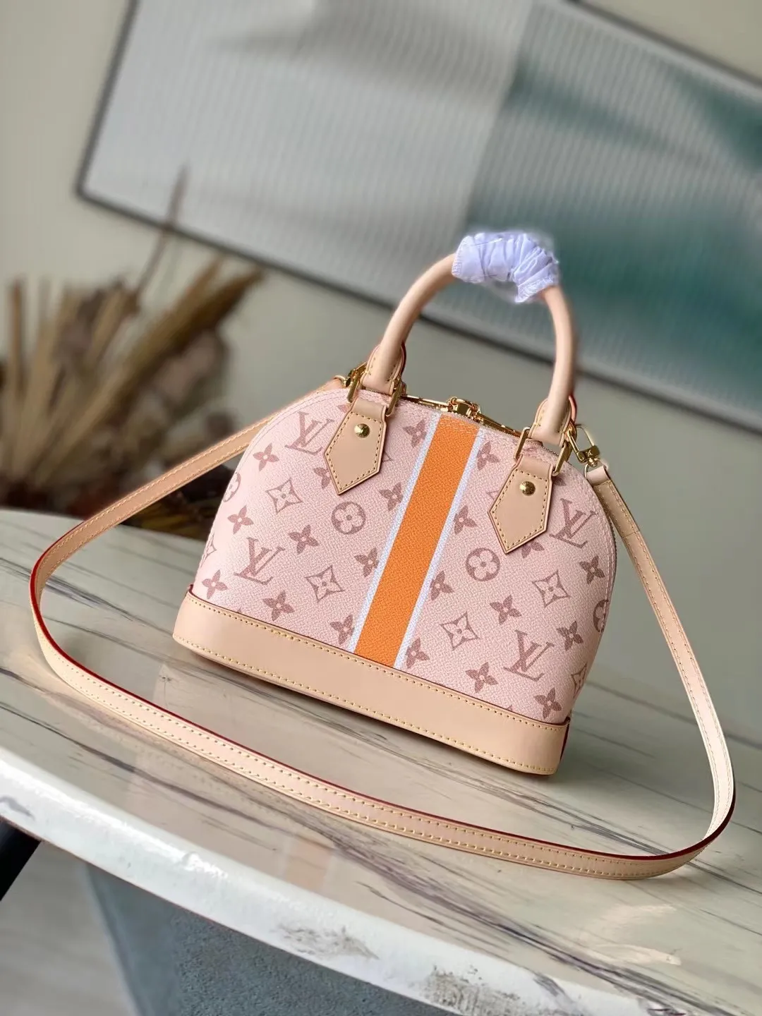 Louis Vuitton Alma BB M23502 - 图片 4
