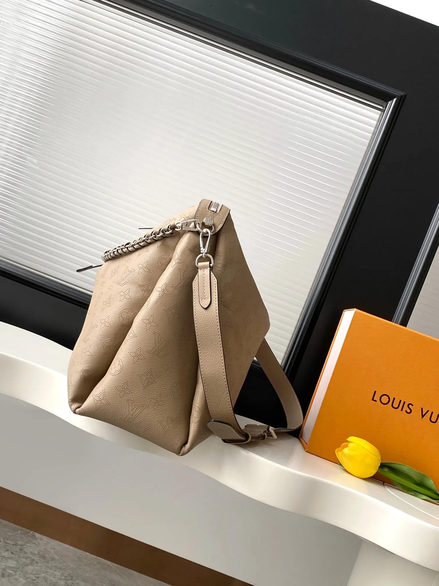 Louis Vuitton Hand It All PM M24255 - 图片 3