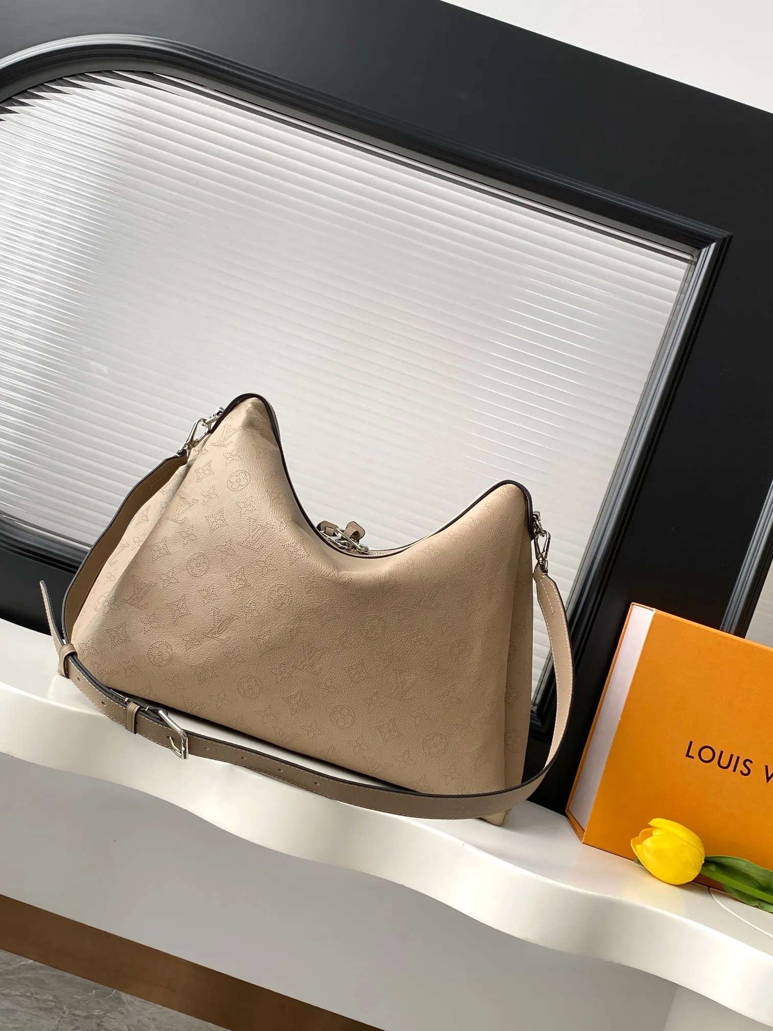 Louis Vuitton Hand It All PM M24255 - 图片 4