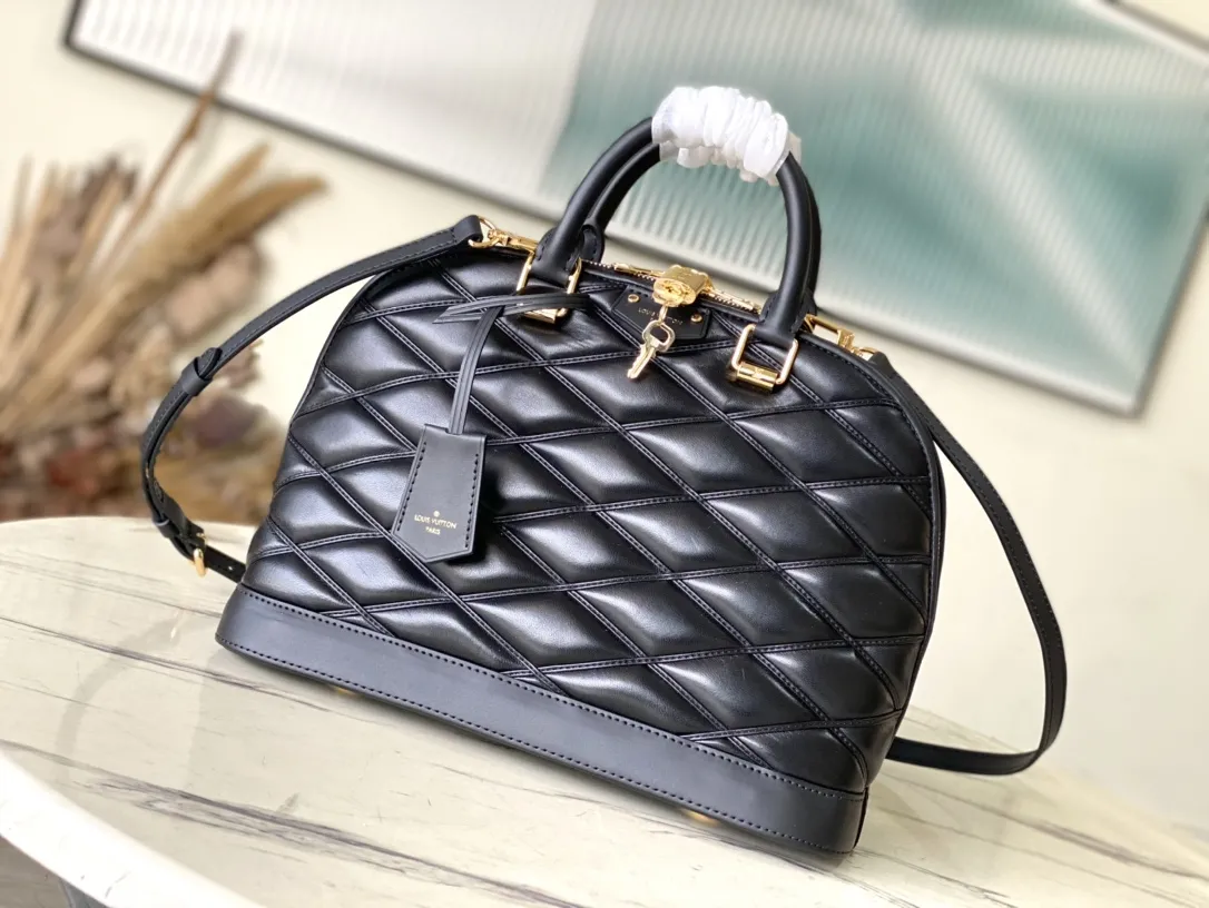 Alternative view of Louis Vuitton Alma PM M23688