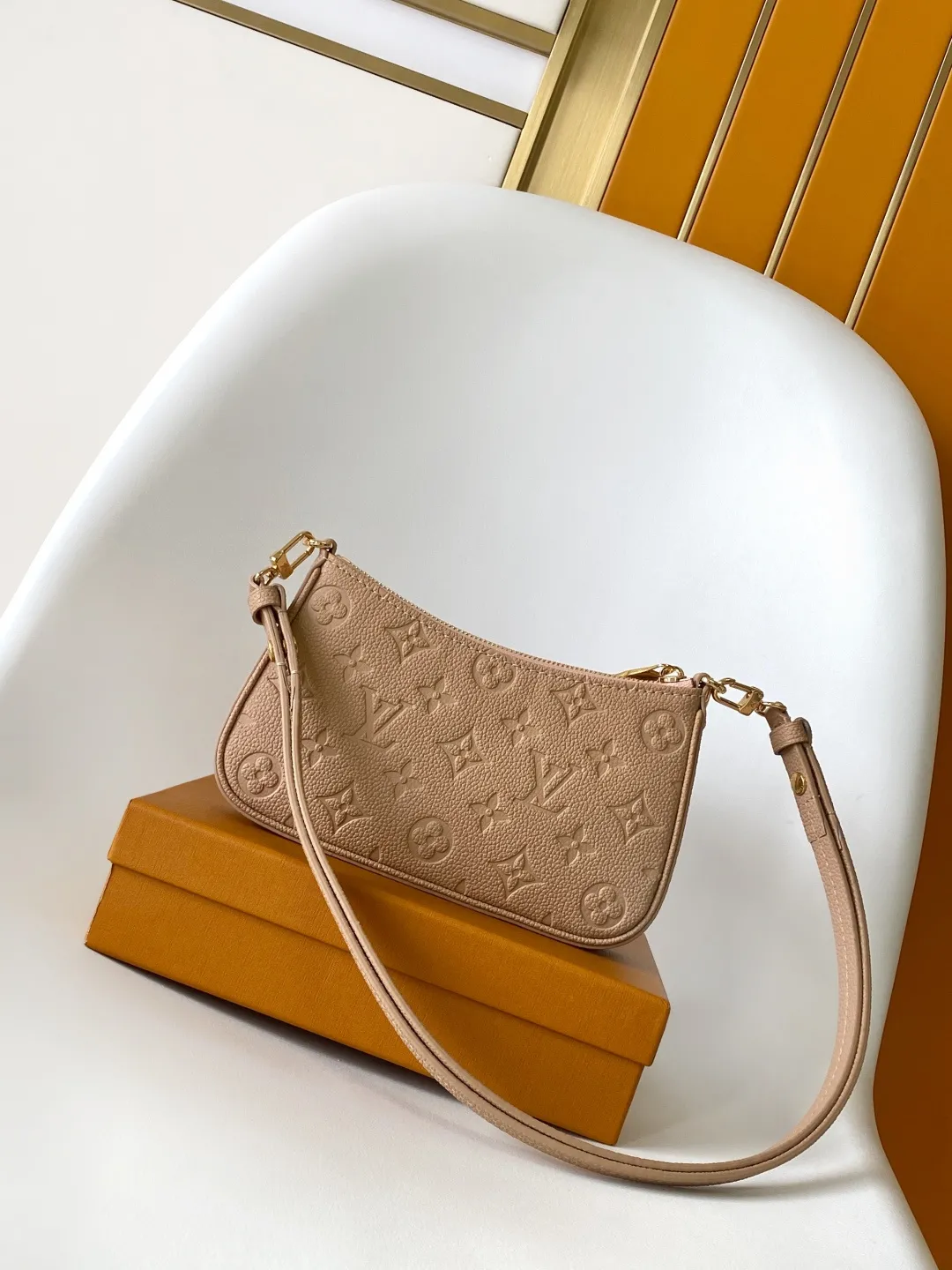 Louis Vuitton Easy Pouch On Strap M14421 - 图片 4
