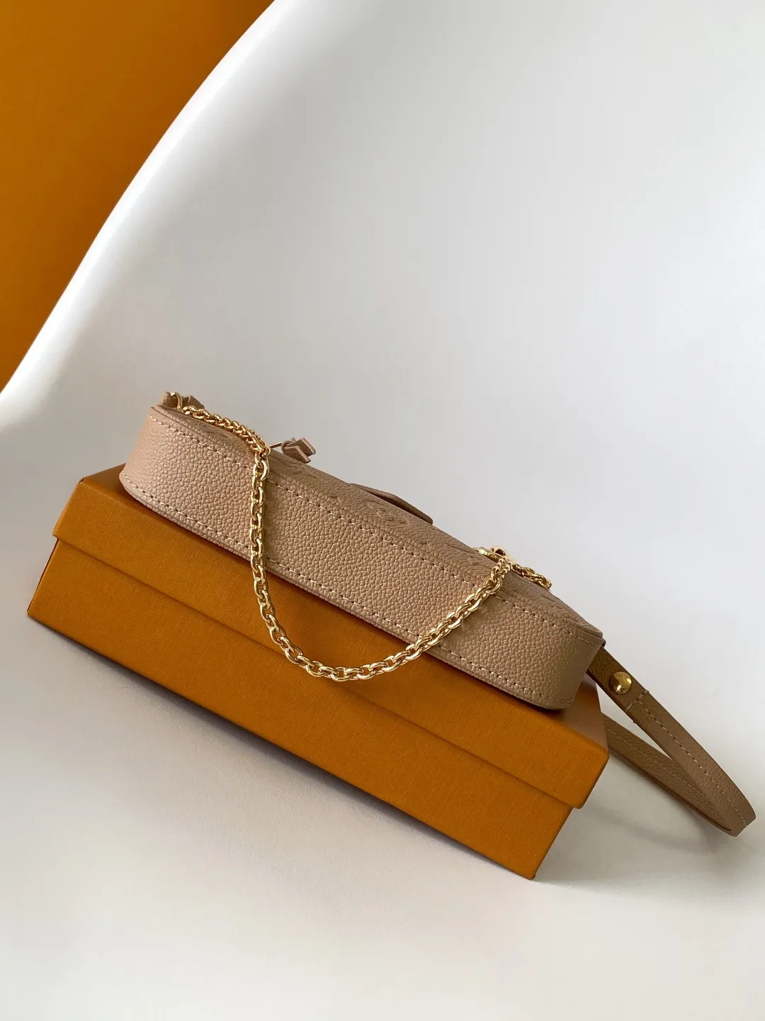 Louis Vuitton Easy Pouch On Strap M14421 - 图片 6