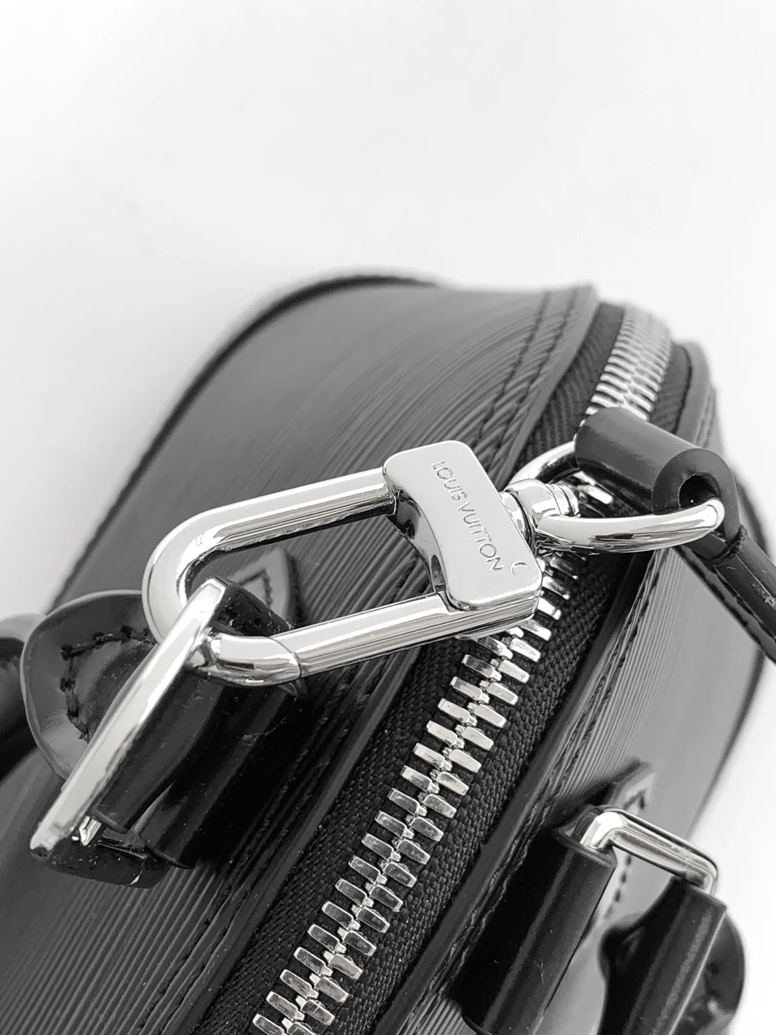 Louis Vuitton Alma BB M24645 - 图片 7