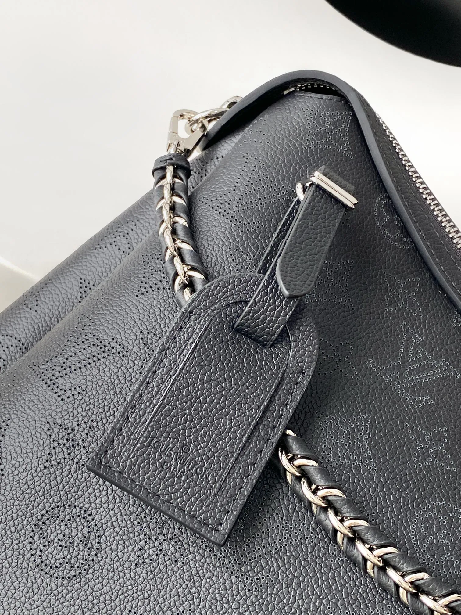 Alternative view of Louis Vuitton Hand It All MM M24132