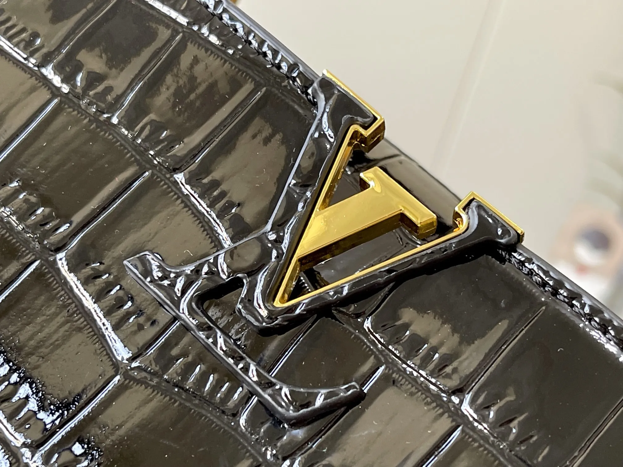 Louis Vuitton Capucines MM N92967 - 图片 6