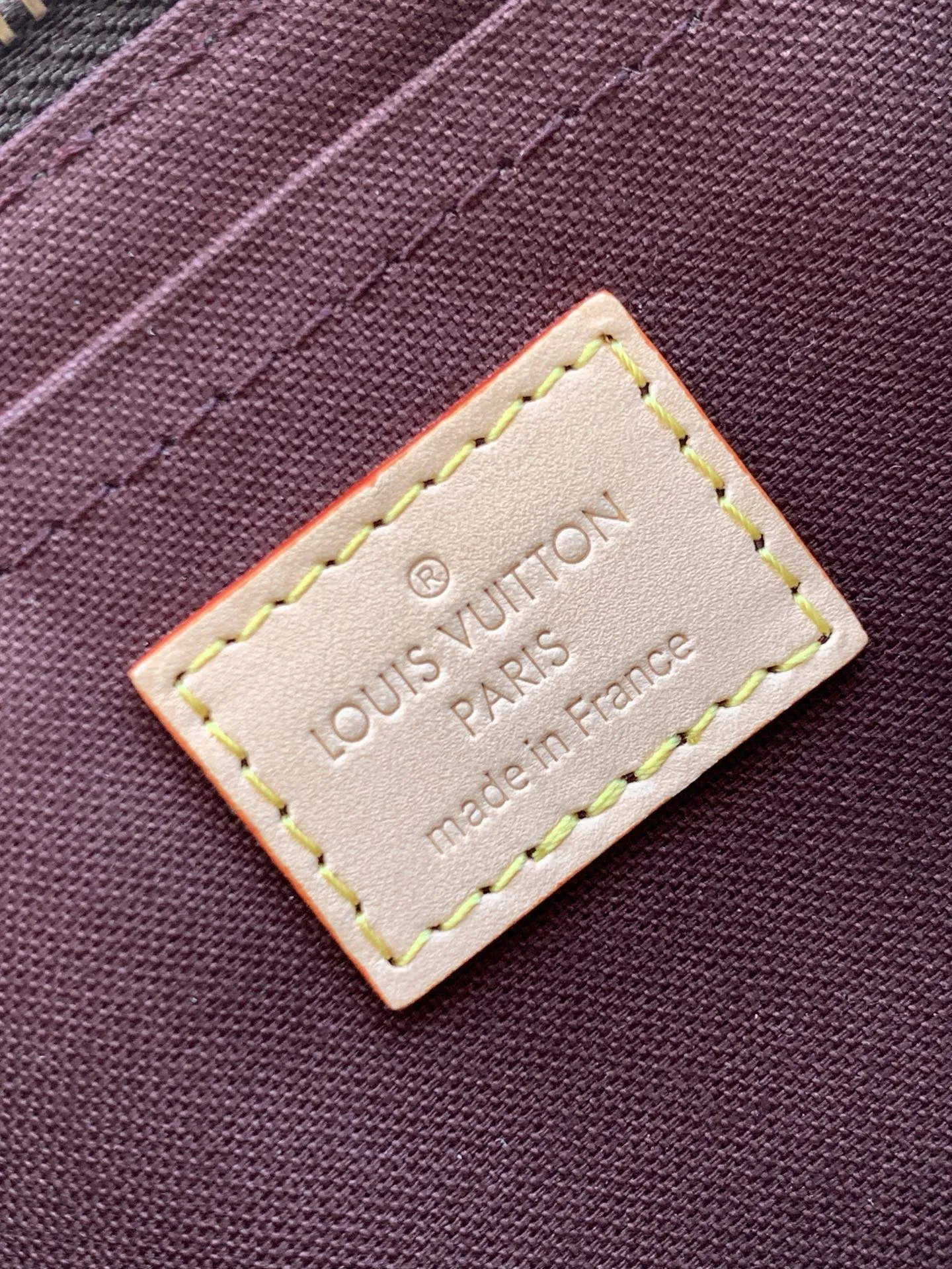 Alternative view of Louis Vuitton Vivacité M46999