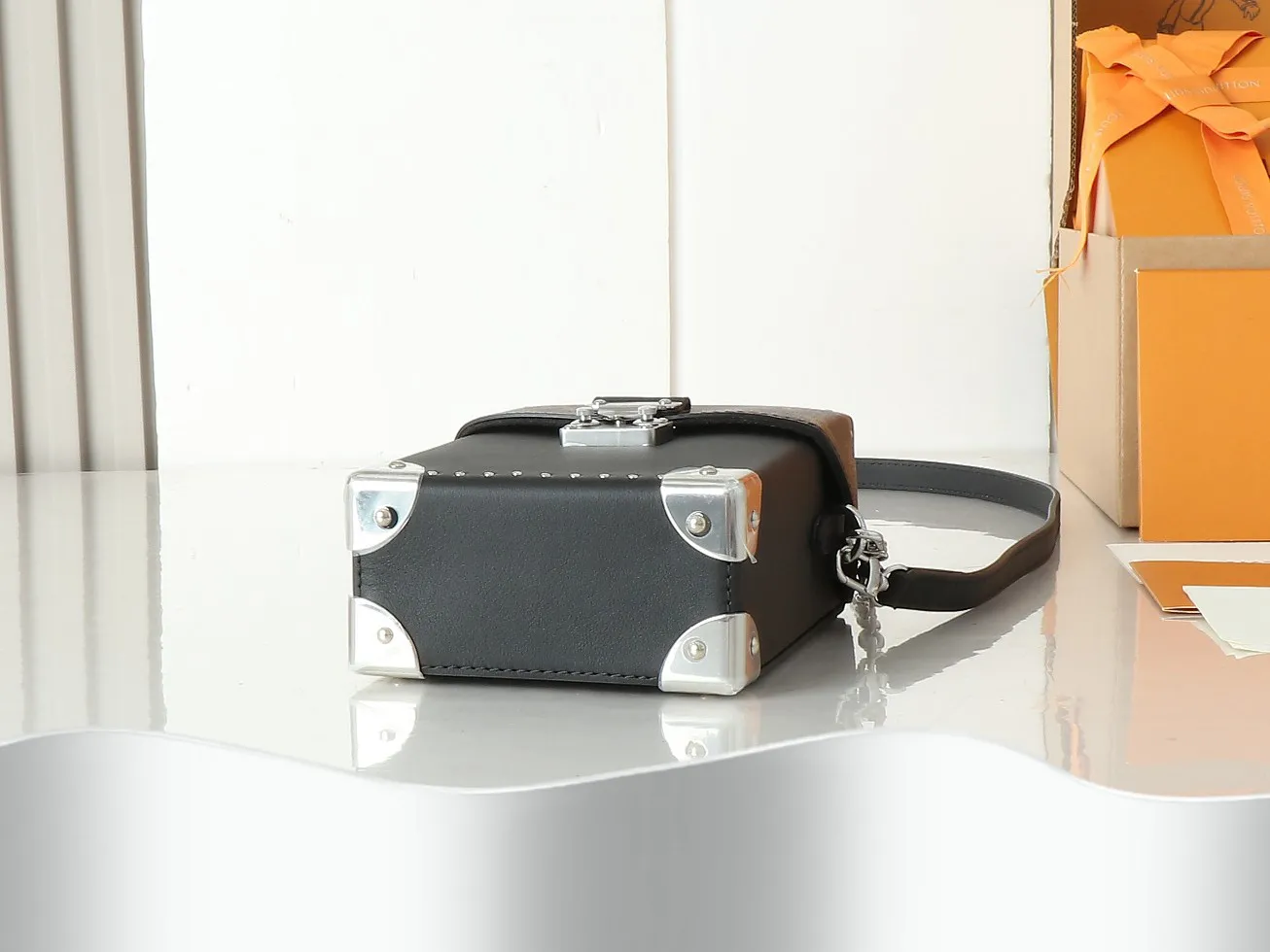 Louis Vuitton Camera Box Vibe M12362 - 图片 6