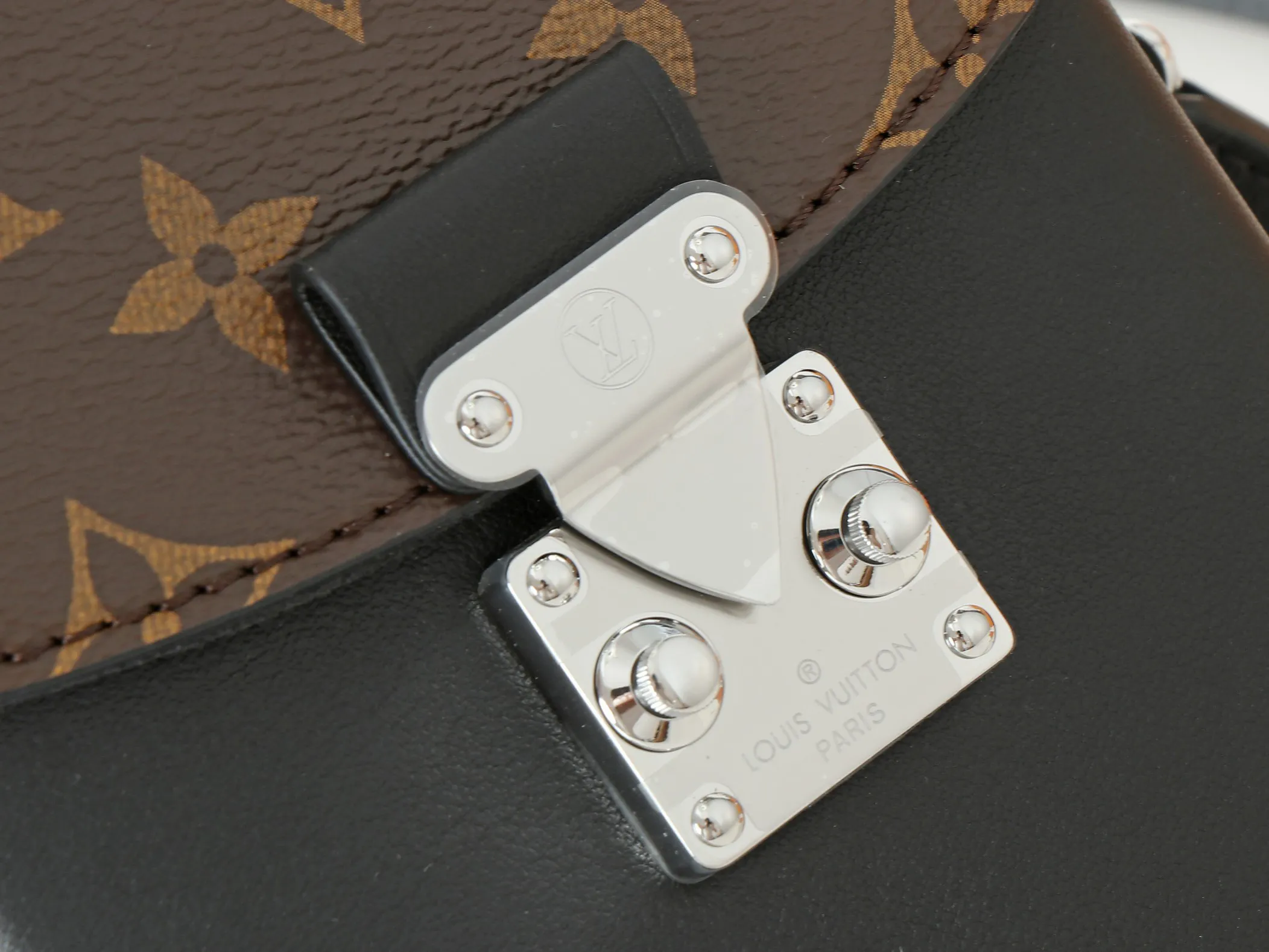 Louis Vuitton Camera Box Vibe M12362 - 图片 7