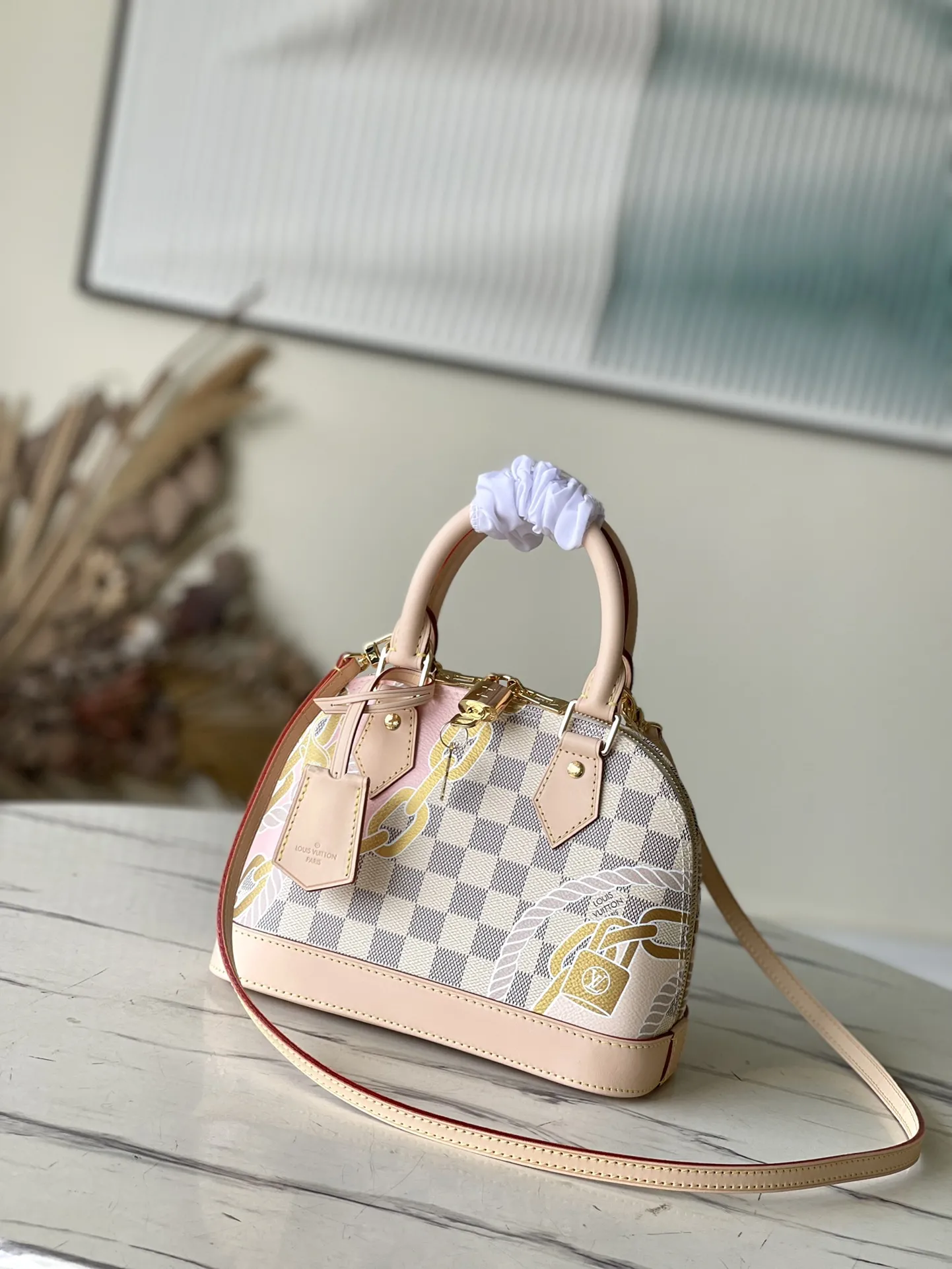 Alternative view of Louis Vuitton Alma BB N40472