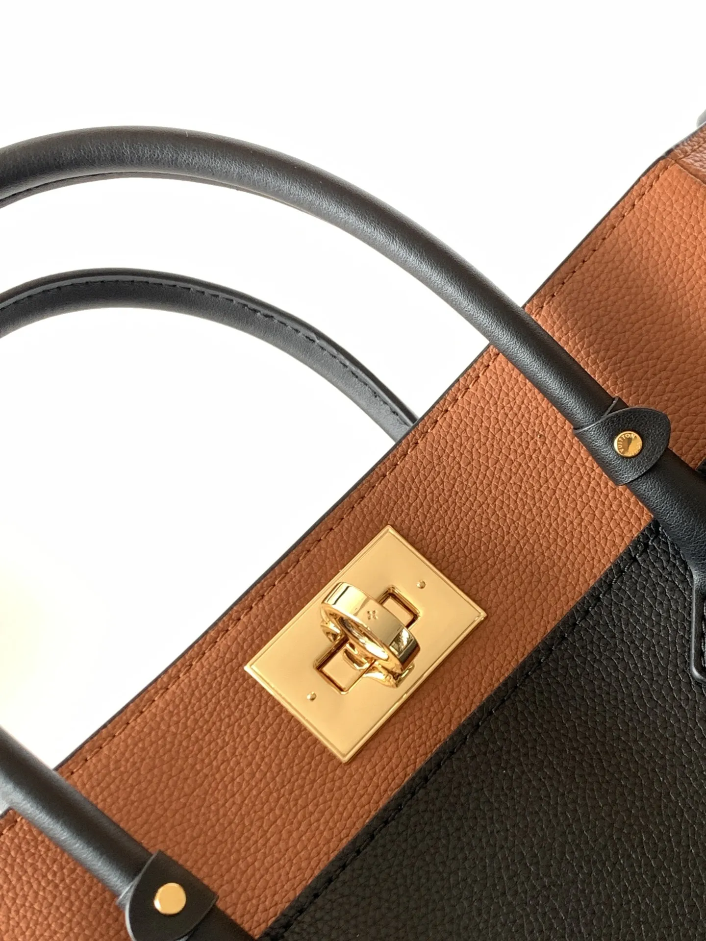 Louis Vuitton On My Side MM M53823 - 图片 5