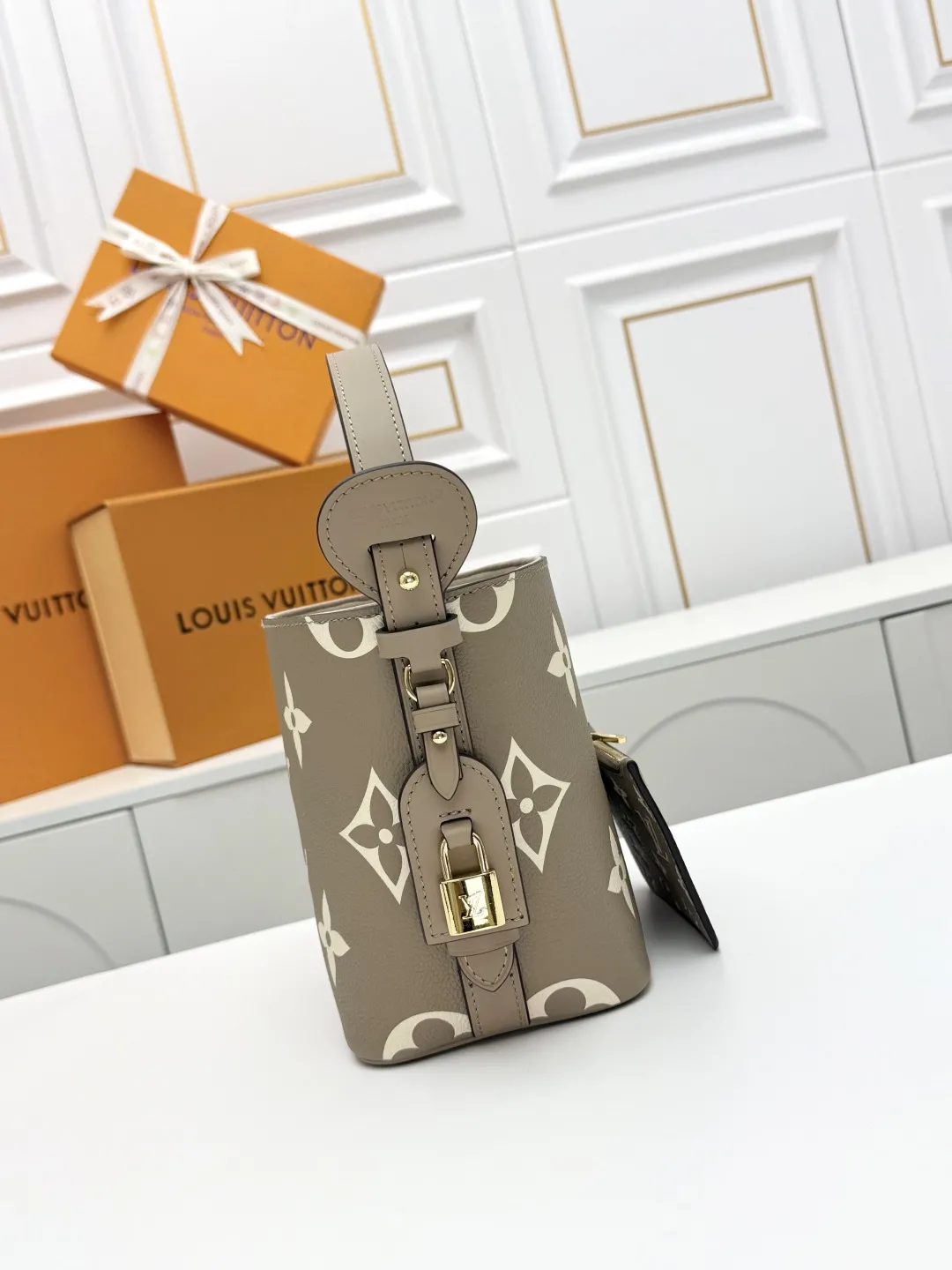 Louis Vuitton All In BB M13045 - Image 4