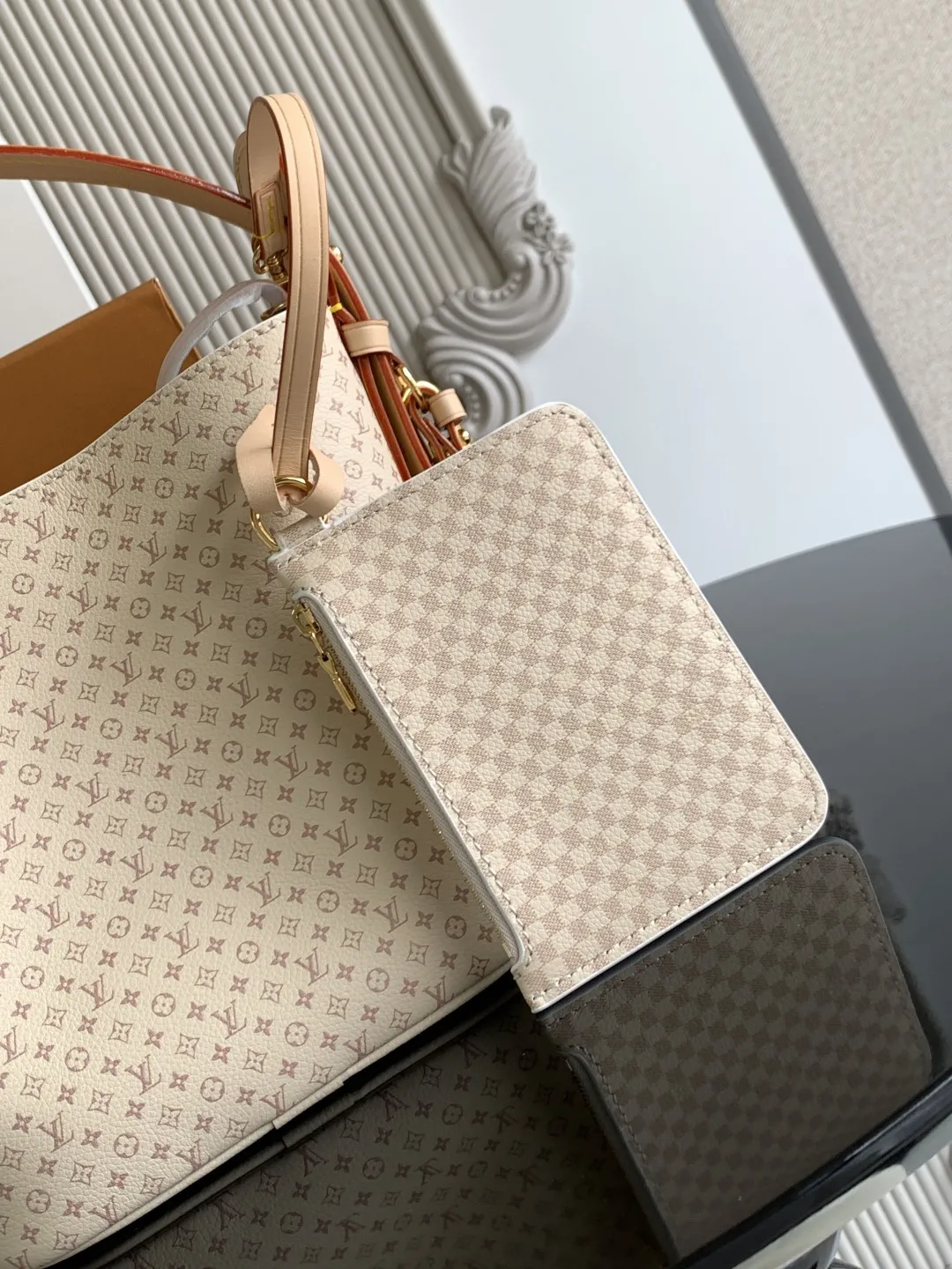 Louis Vuitton All In BB M15130 - Image 6