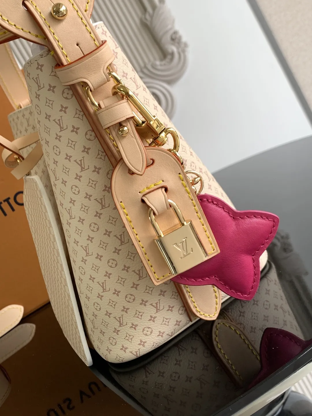 Louis Vuitton All In BB M15130 - Image 7