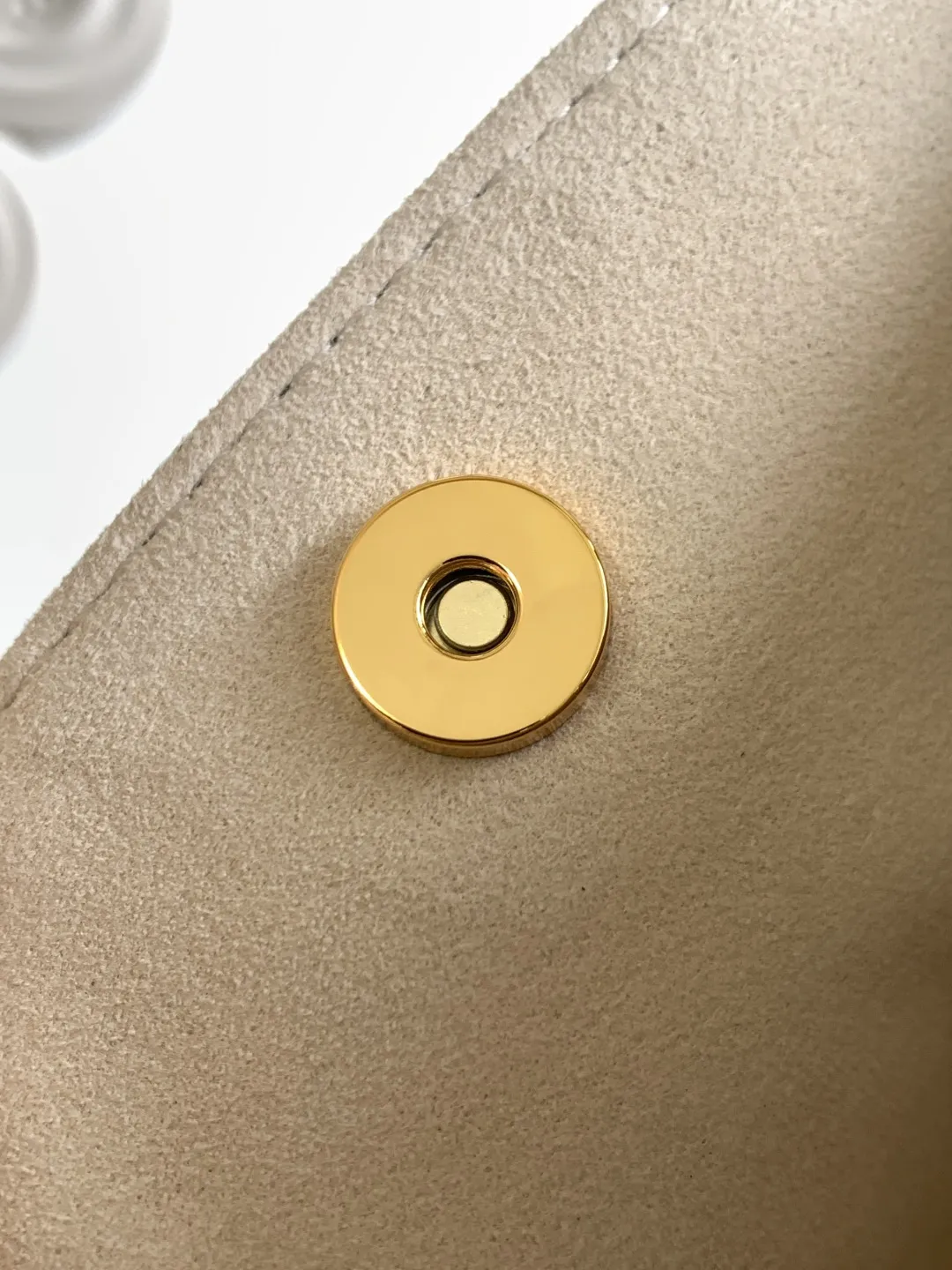 Louis Vuitton All In BB M15130 - Image 10
