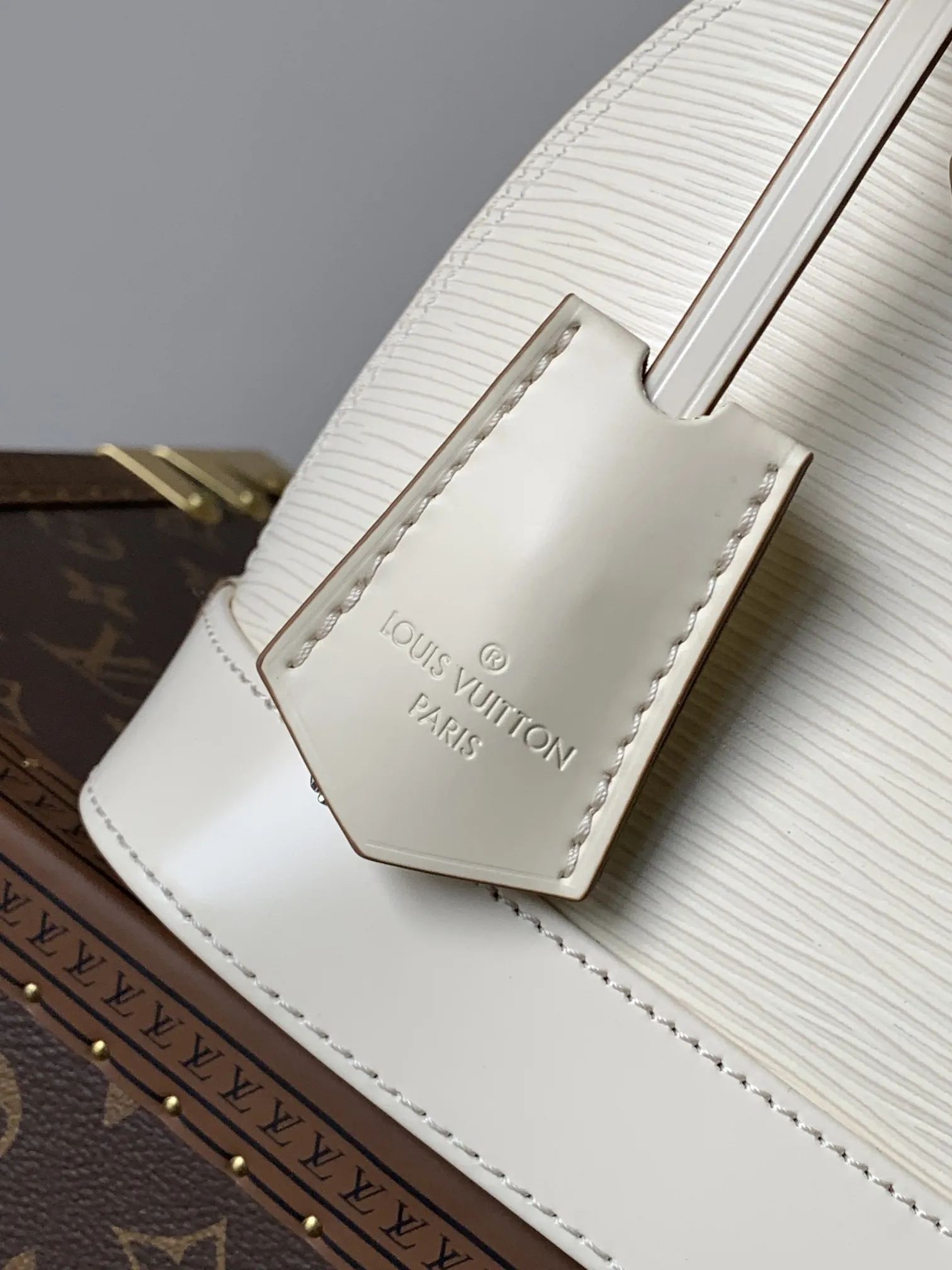 Louis Vuitton Alma BB M58706 - 图片 8