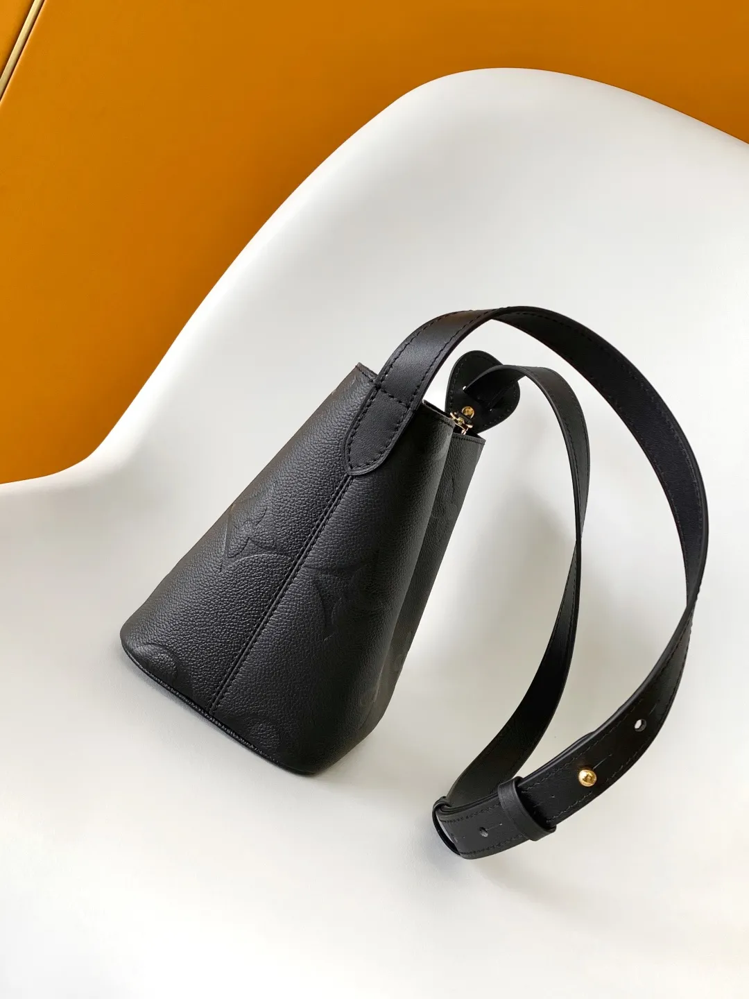 Louis Vuitton All In BB M13480 - Image 9