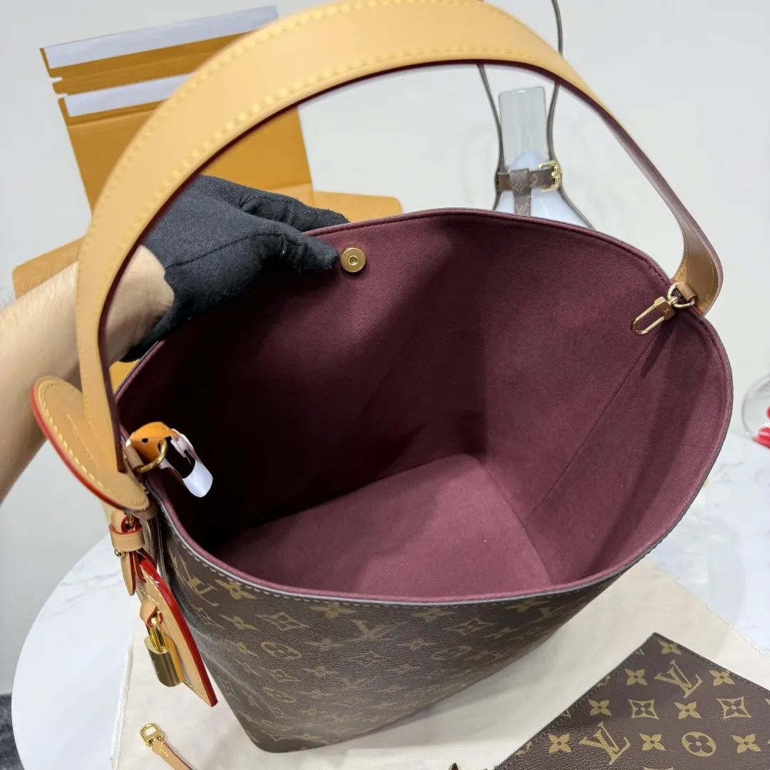 Louis Vuitton All In GM M12926 - Image 19