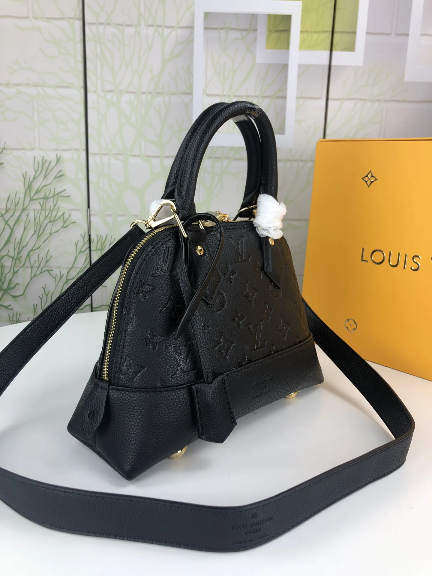 Louis Vuitton NéO ALMA BB M44829 - 图片 3