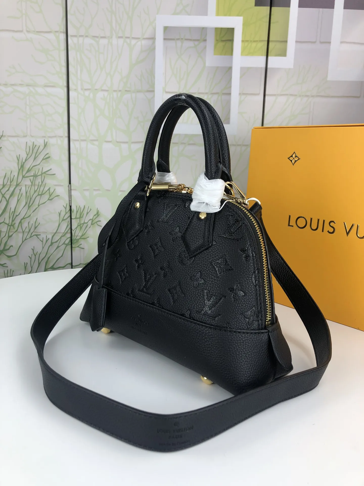 Louis Vuitton NéO ALMA BB M44829 - 图片 4