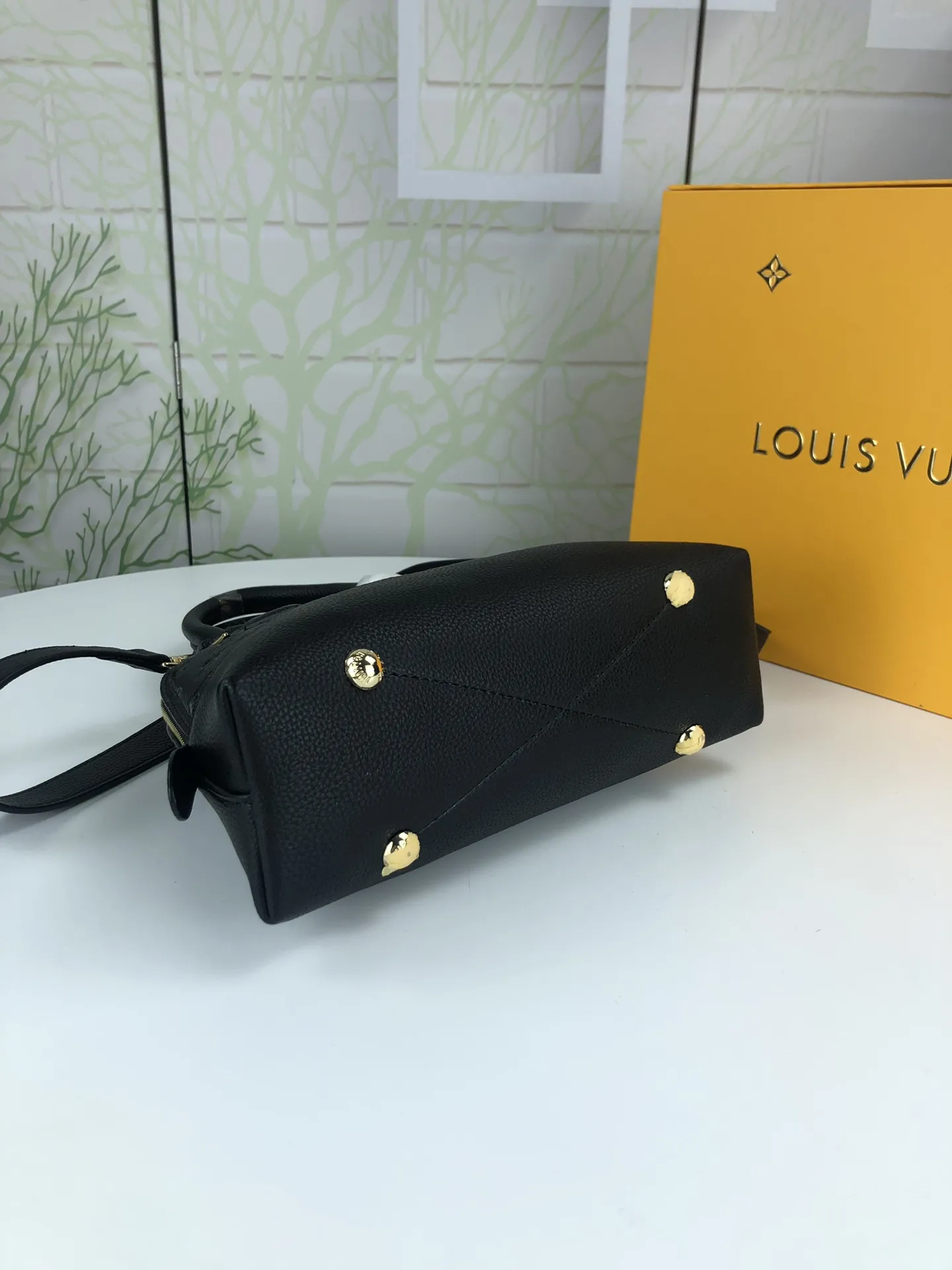 Louis Vuitton NéO ALMA BB M44829 - 图片 6