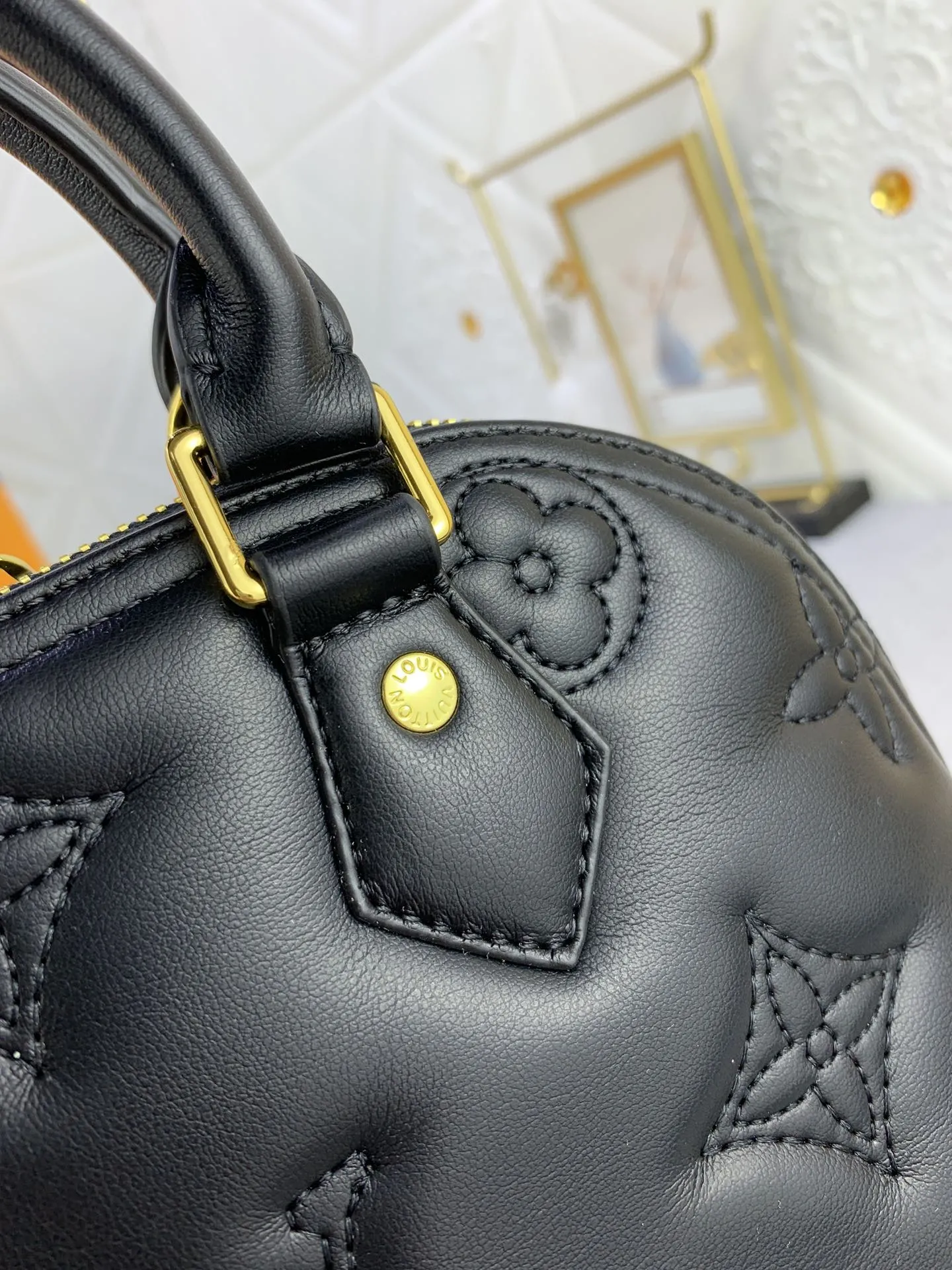 Louis Vuitton Alma BB M59793 - 图片 7